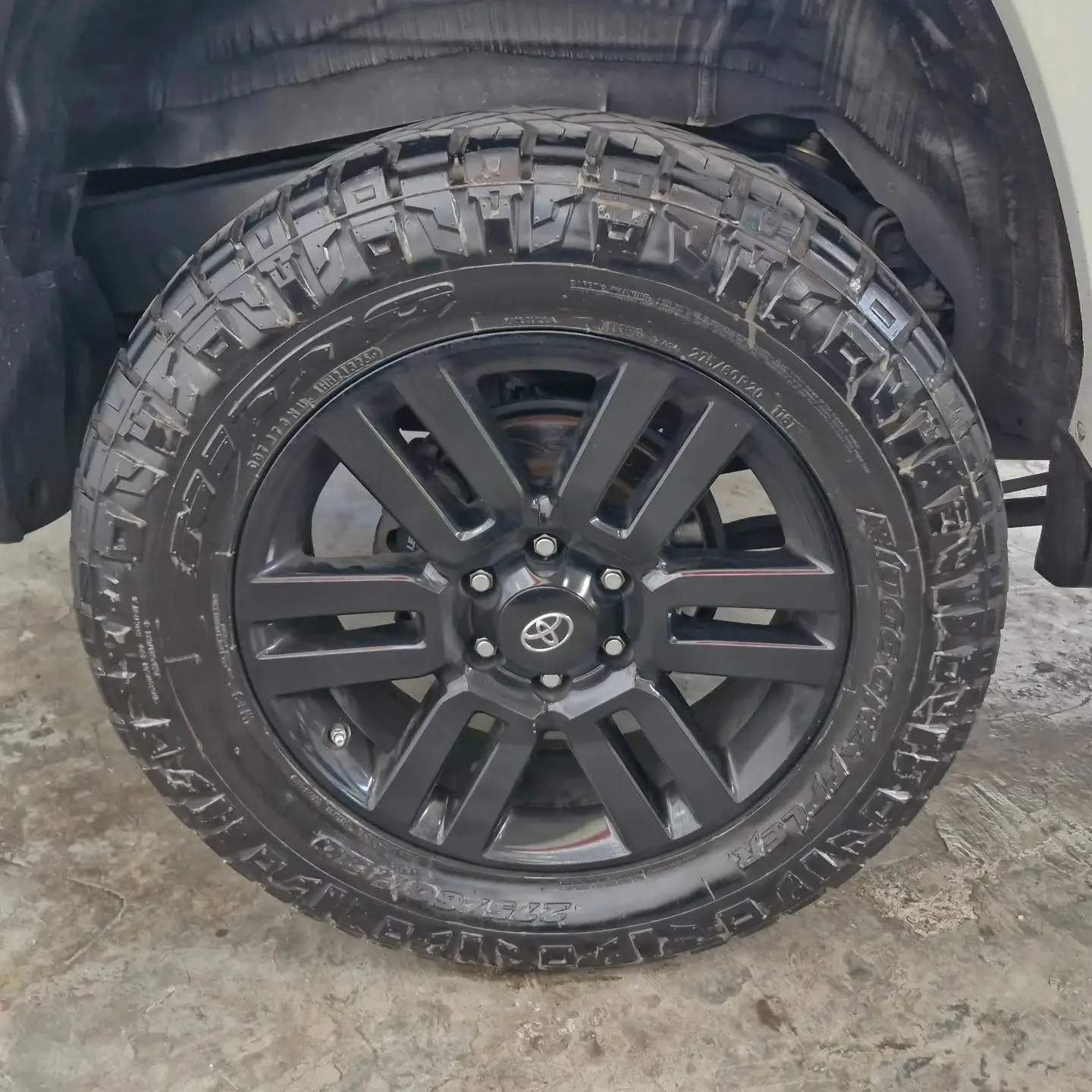 2019 Toyota 4Runner NightShade 2019 — photo 6