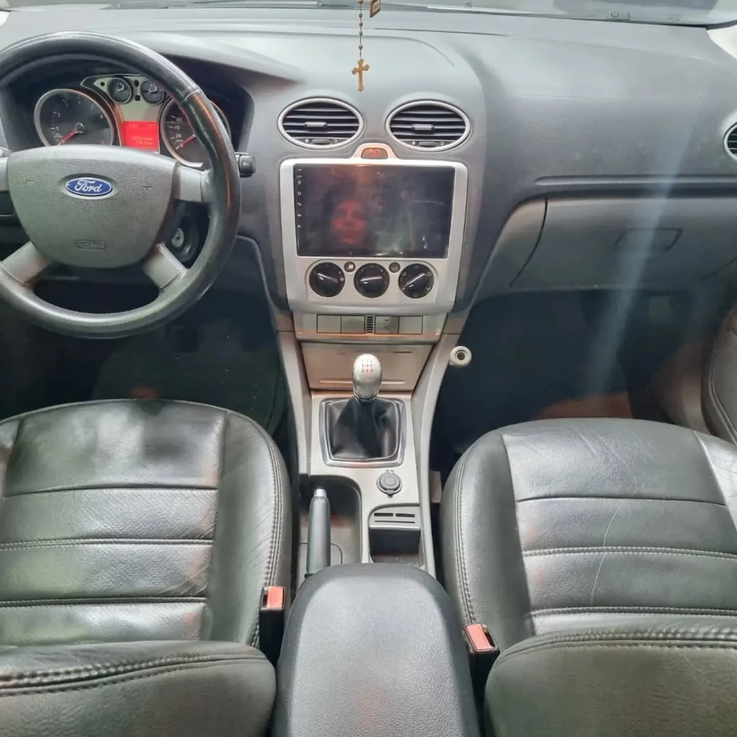 2009 Ford Focus — photo 7