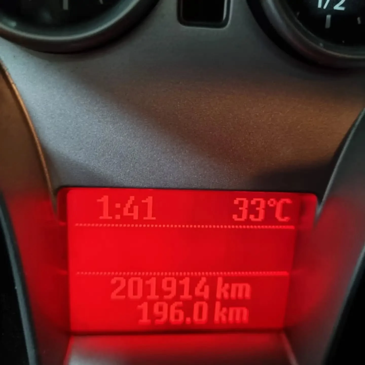2009 Ford Focus — photo 8