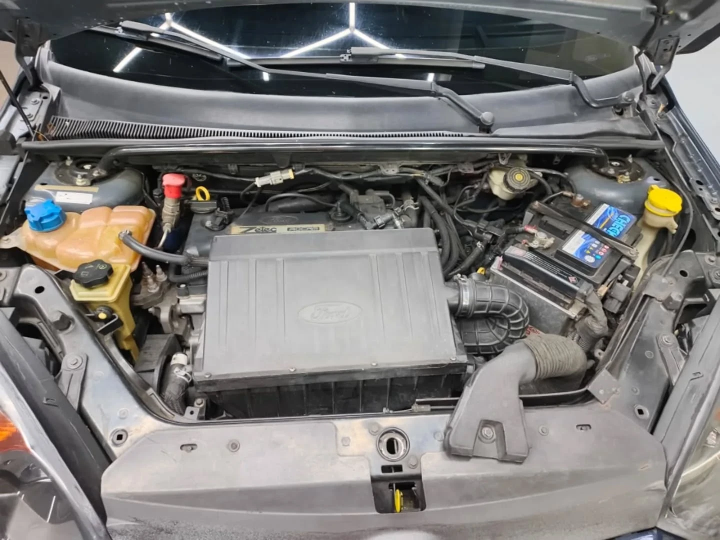 2012 Ford Fiesta Move 2012 — photo 9