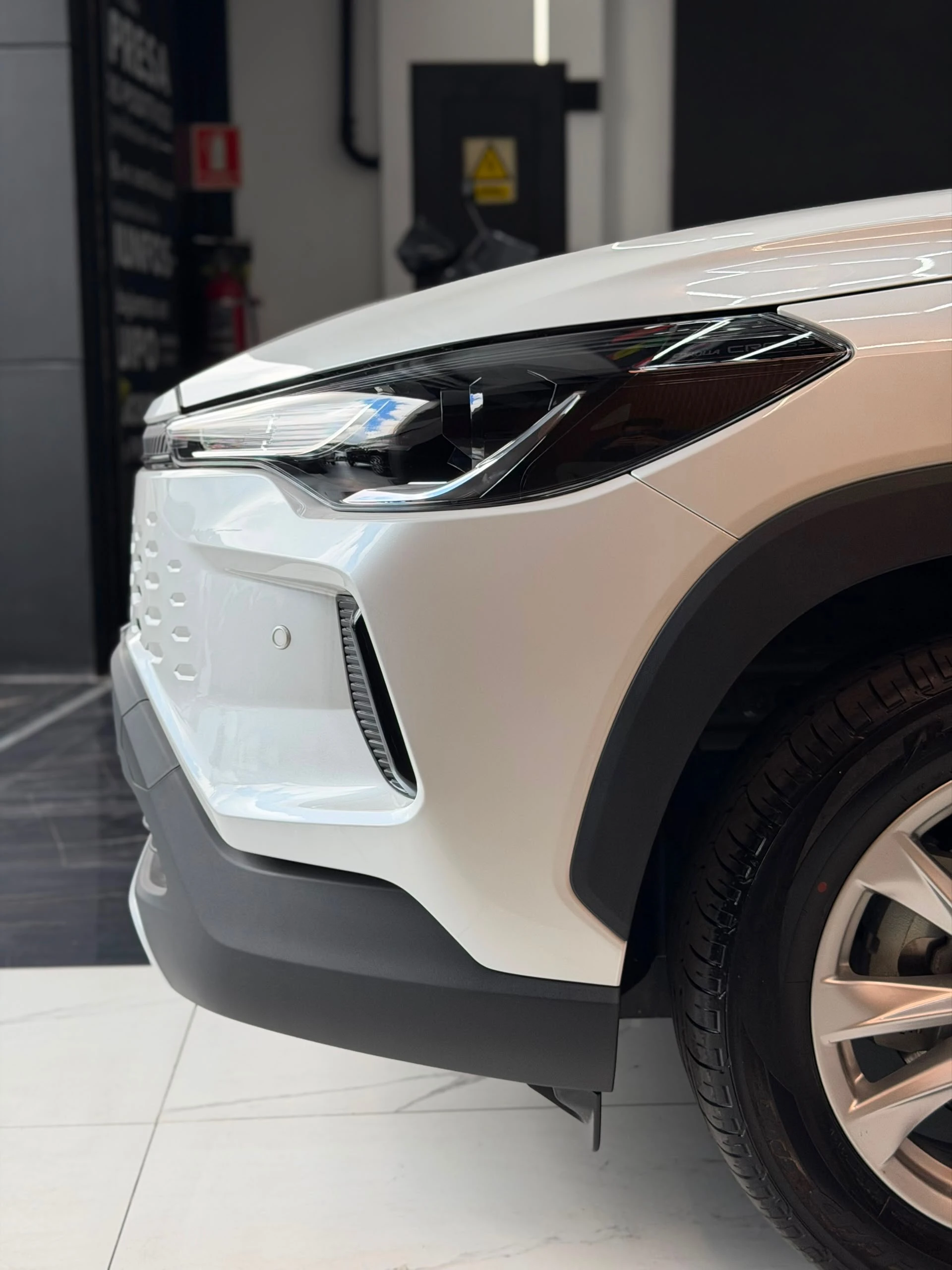 2026 Toyota Corolla Cross ELITE — photo 5