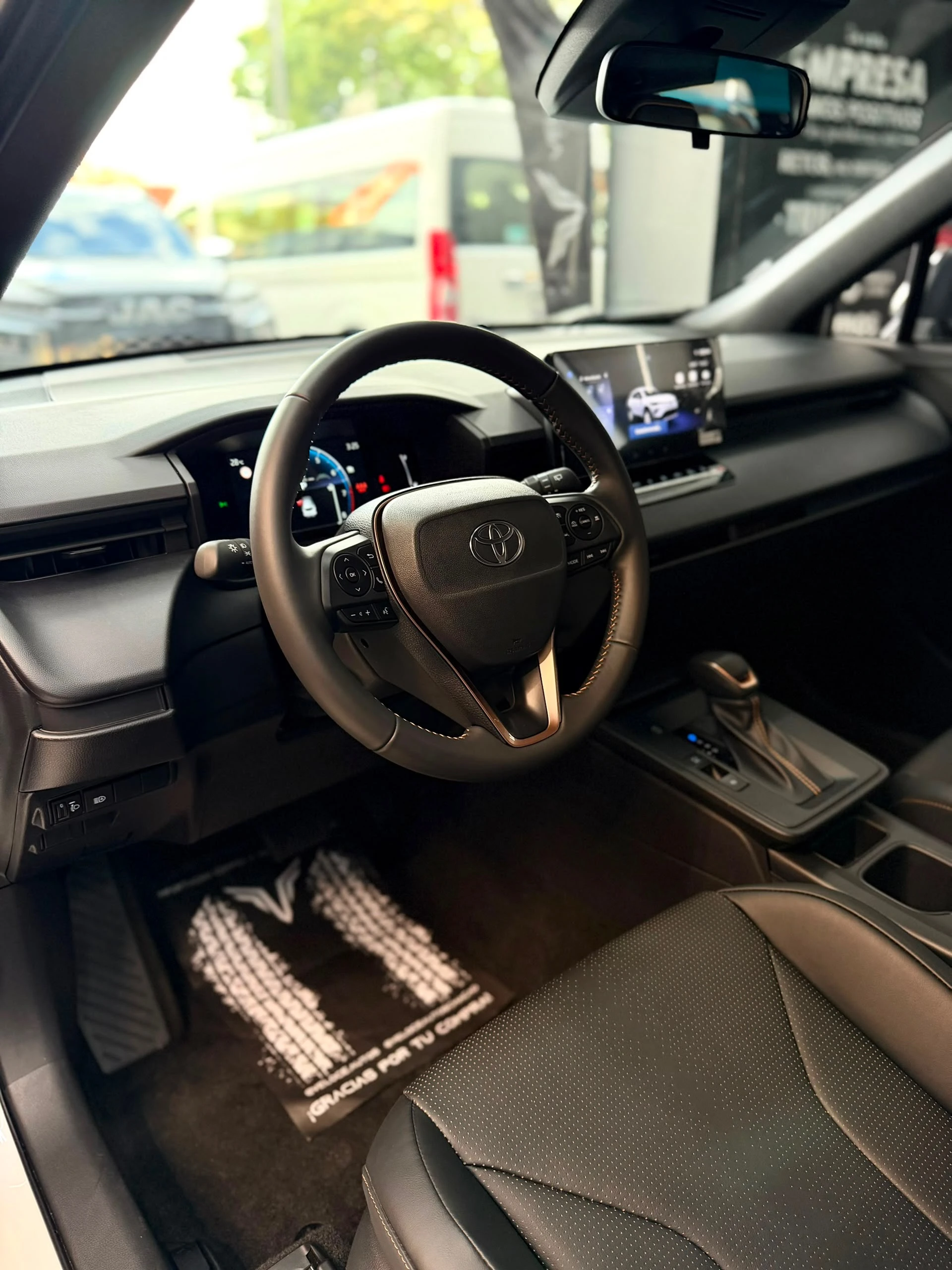 2026 Toyota Corolla Cross ELITE — photo 7