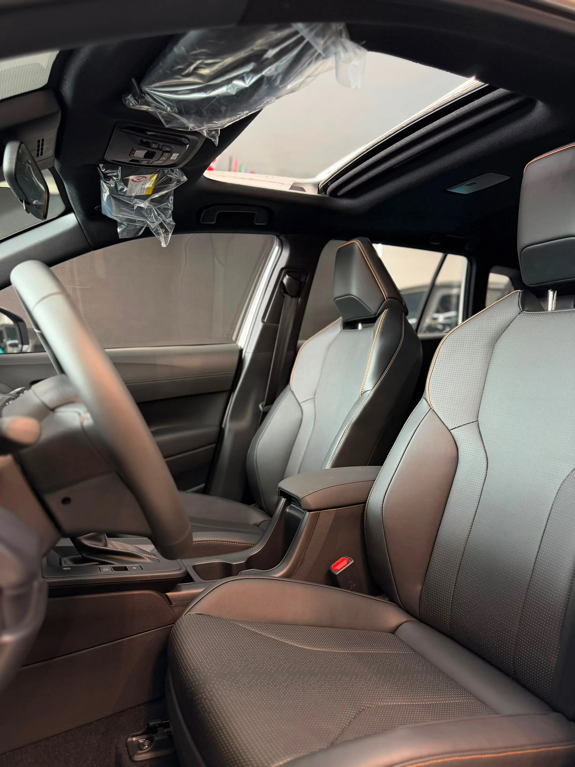 2026 Toyota Corolla Cross ELITE — photo 10