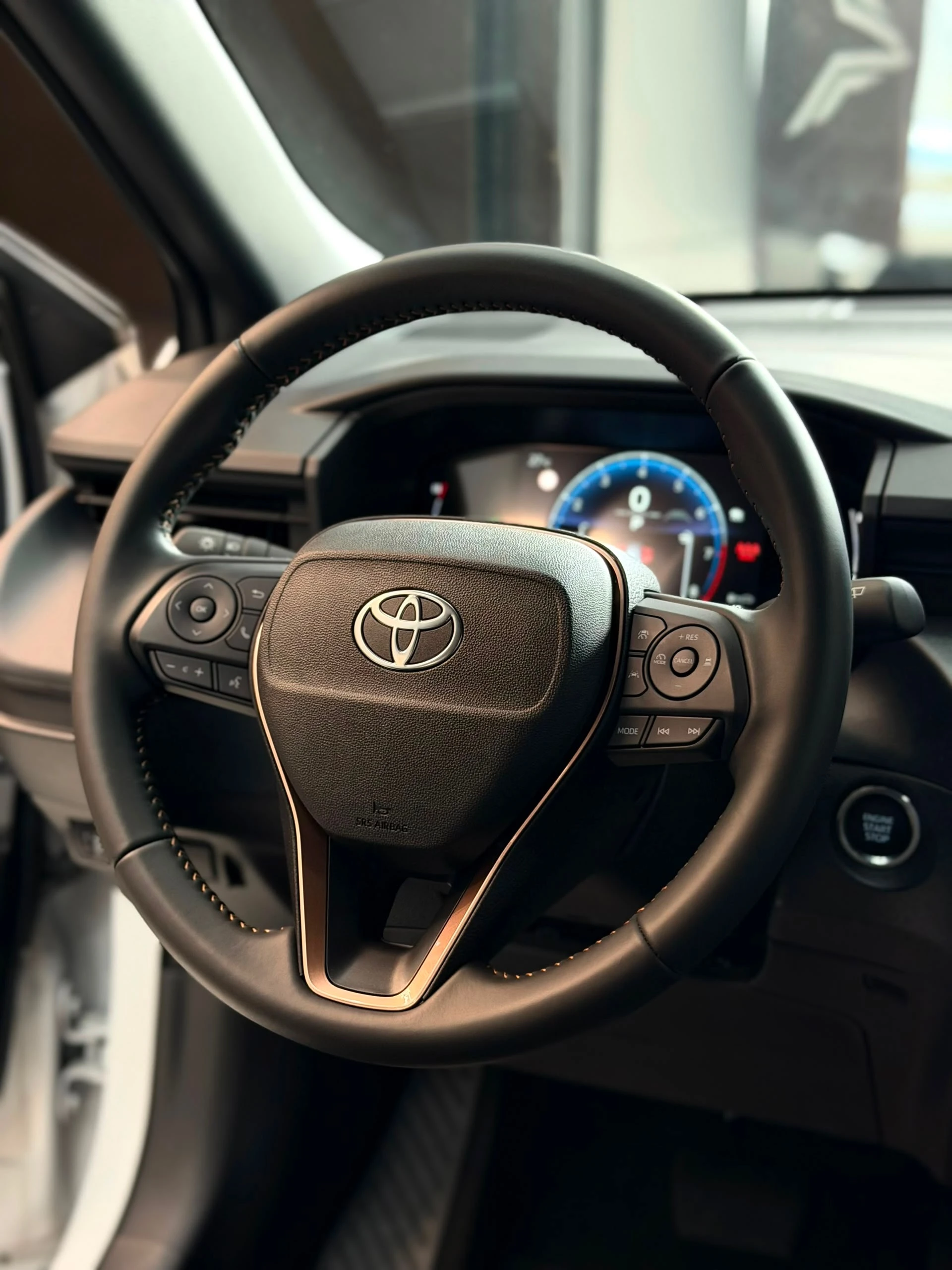 2026 Toyota Corolla Cross ELITE — photo 11