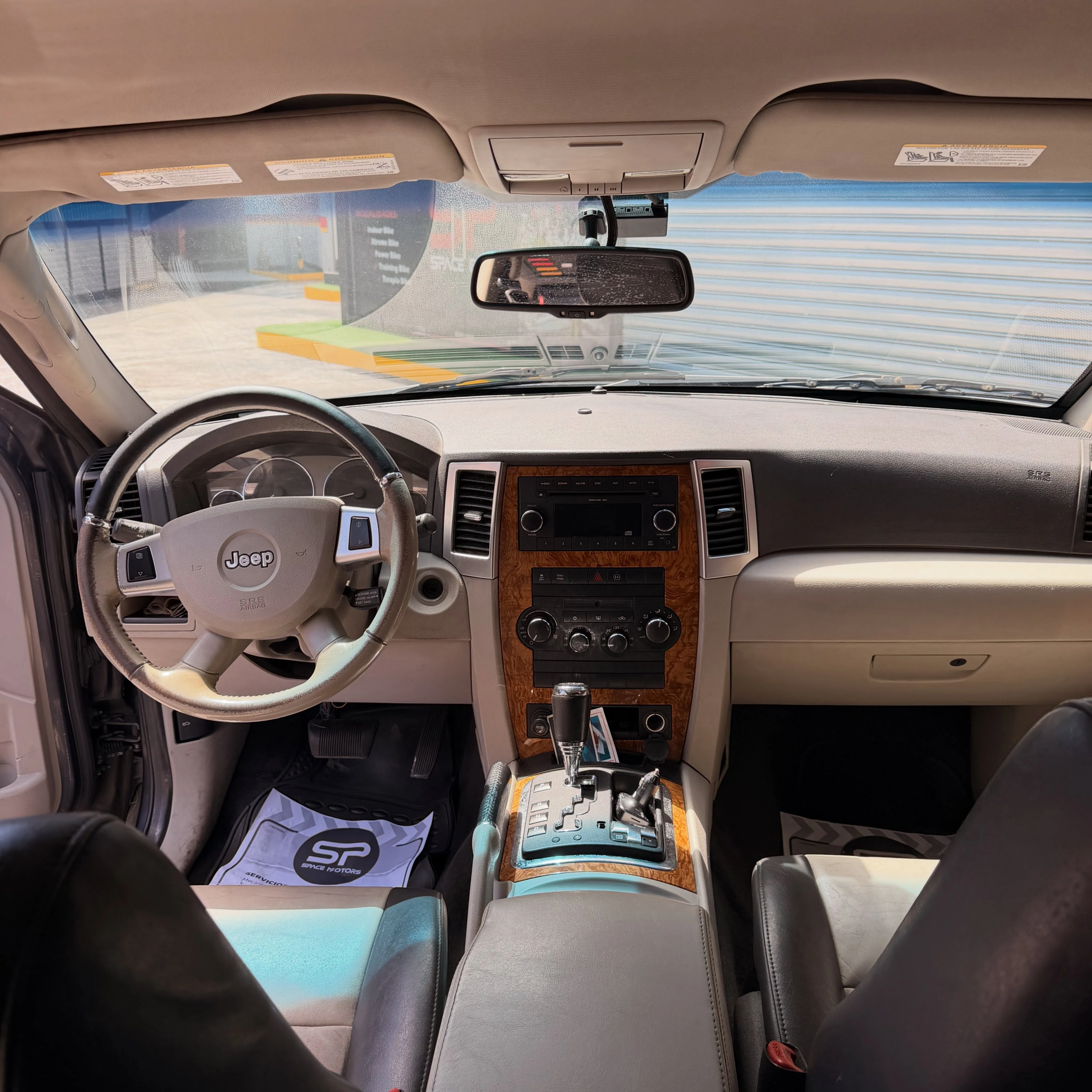 2010 Jeep Cherokee . — foto 3
