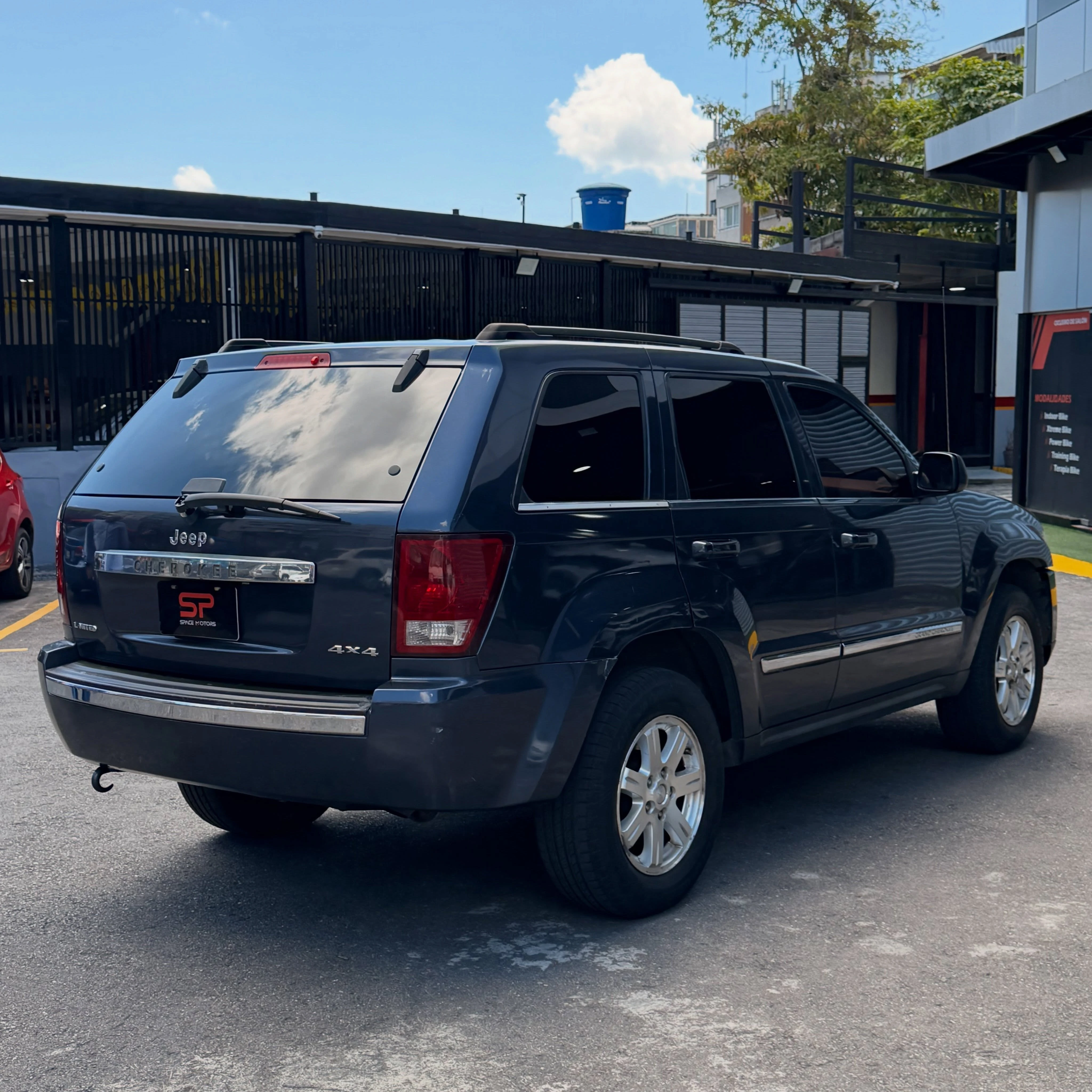 2010 Jeep Cherokee . — foto 7