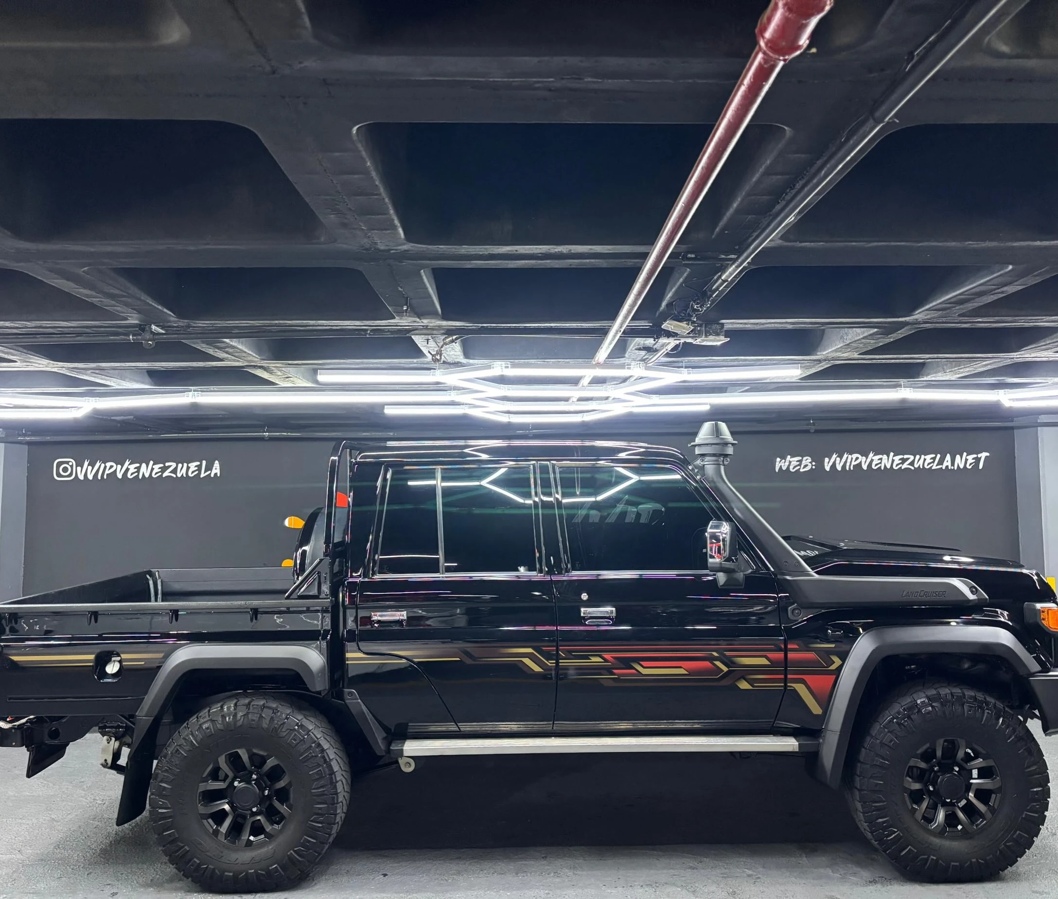 2016 Toyota Land Cruiser Serie 79 — photo 5