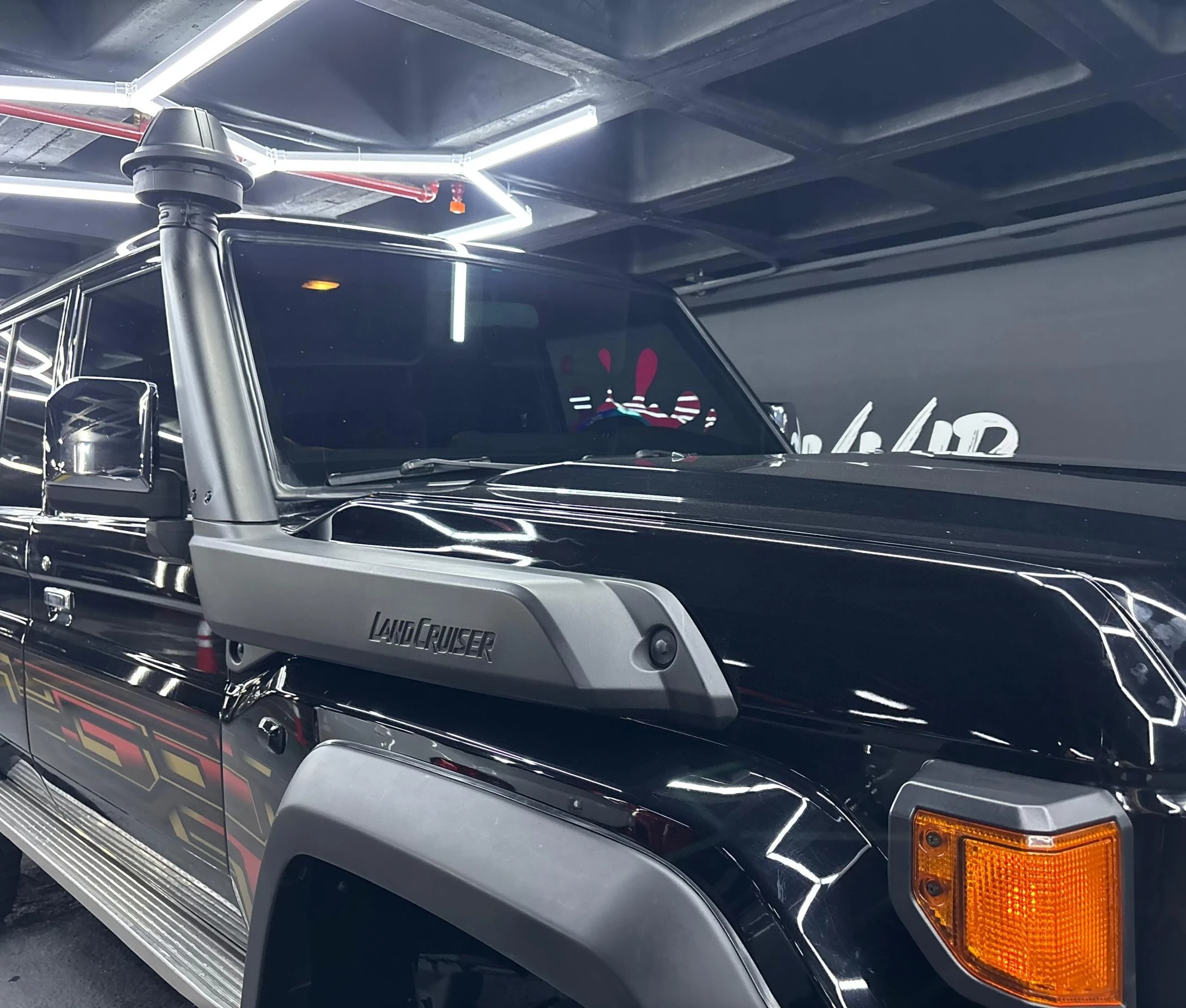 2016 Toyota Land Cruiser Serie 79 — photo 16