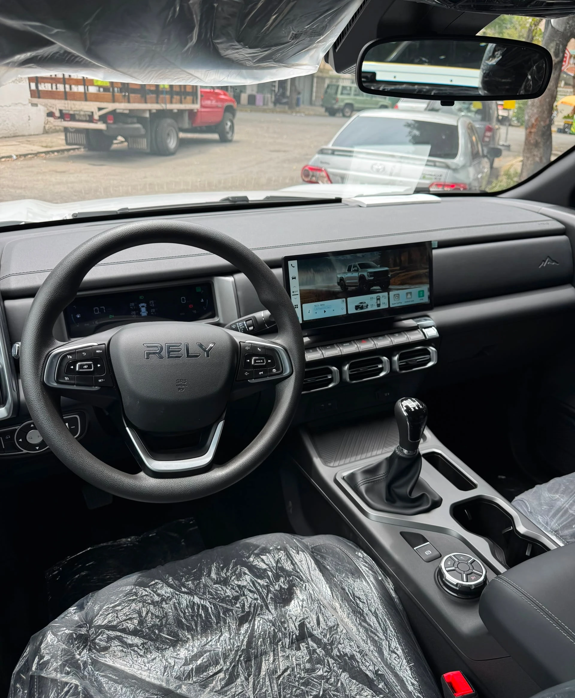2026 Chery R8 — photo 5