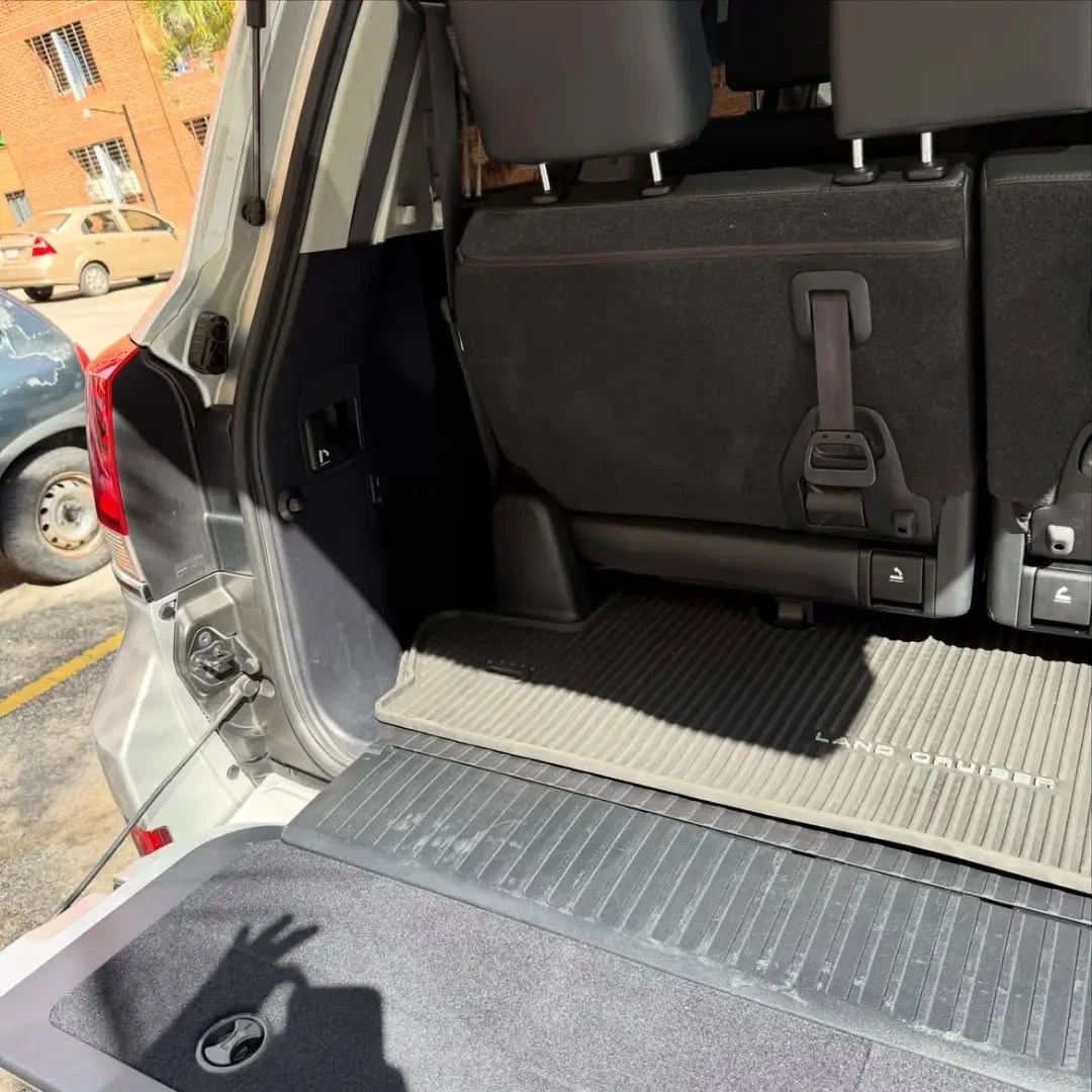 2018 Toyota Land Cruiser 200 (2018) — foto 11