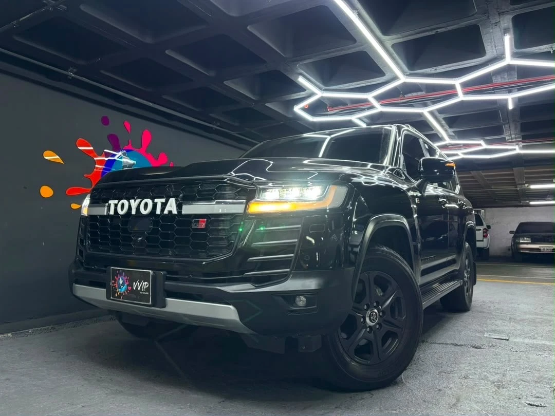 2023 Toyota Land Cruiser (LC300) GR