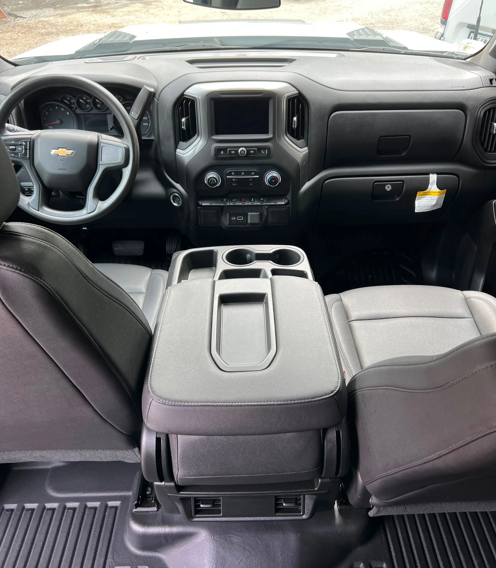2024 Chevrolet Silverado 3500HD — photo 5