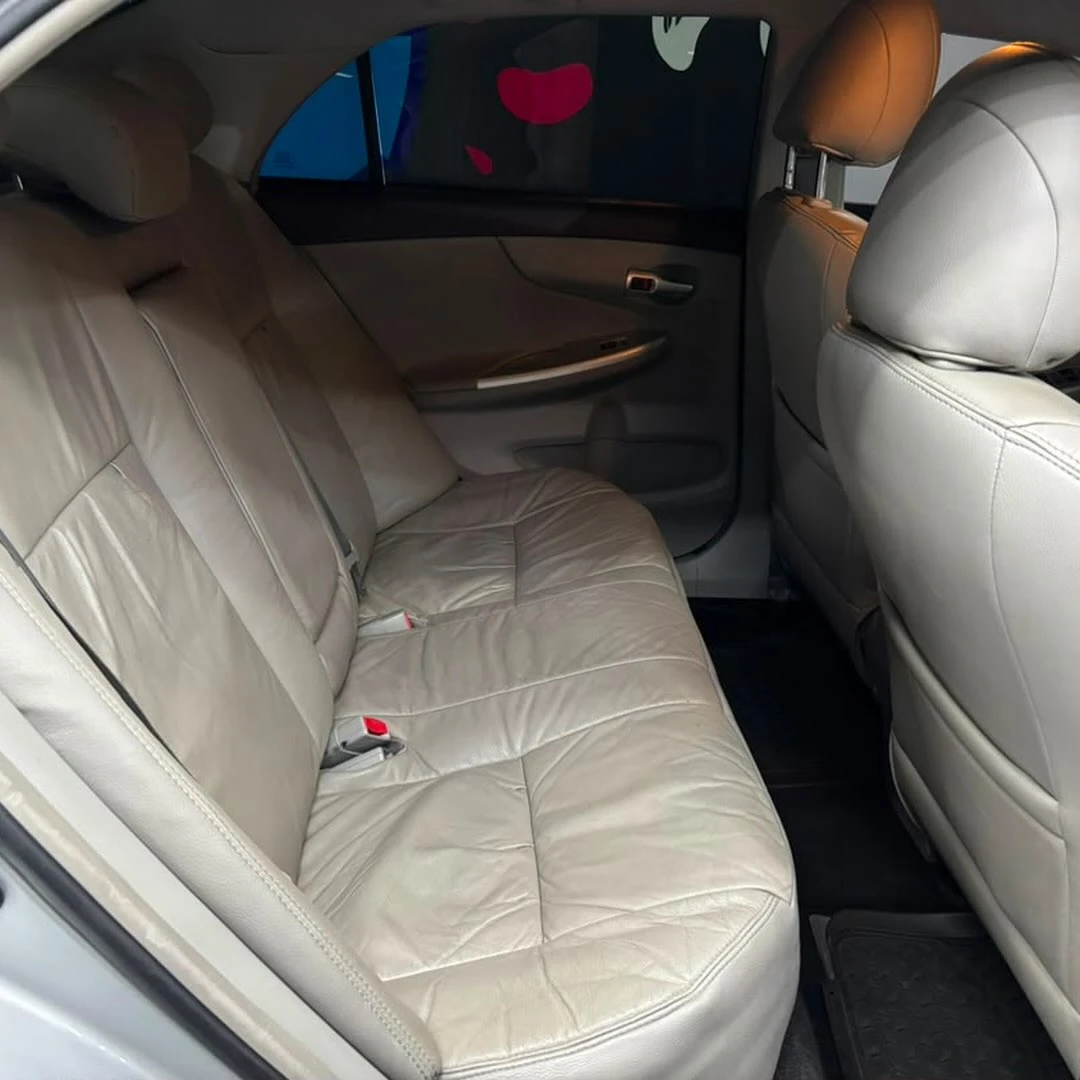2012 Toyota Corolla GLI — photo 10