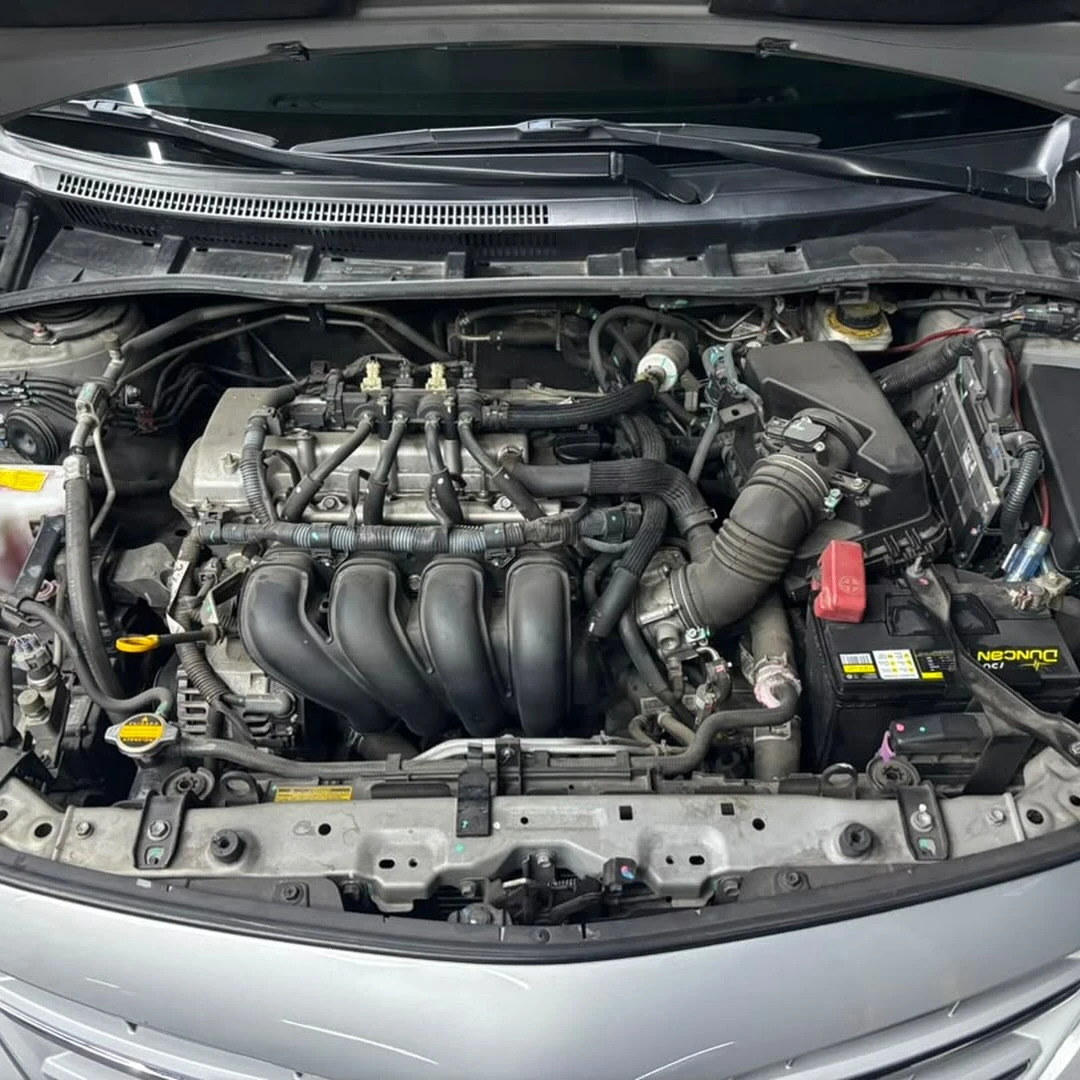2012 Toyota Corolla GLI — photo 12