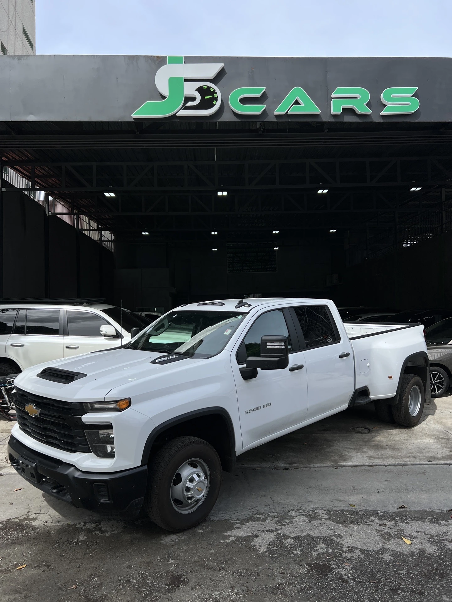 2024 Chevrolet Silverado