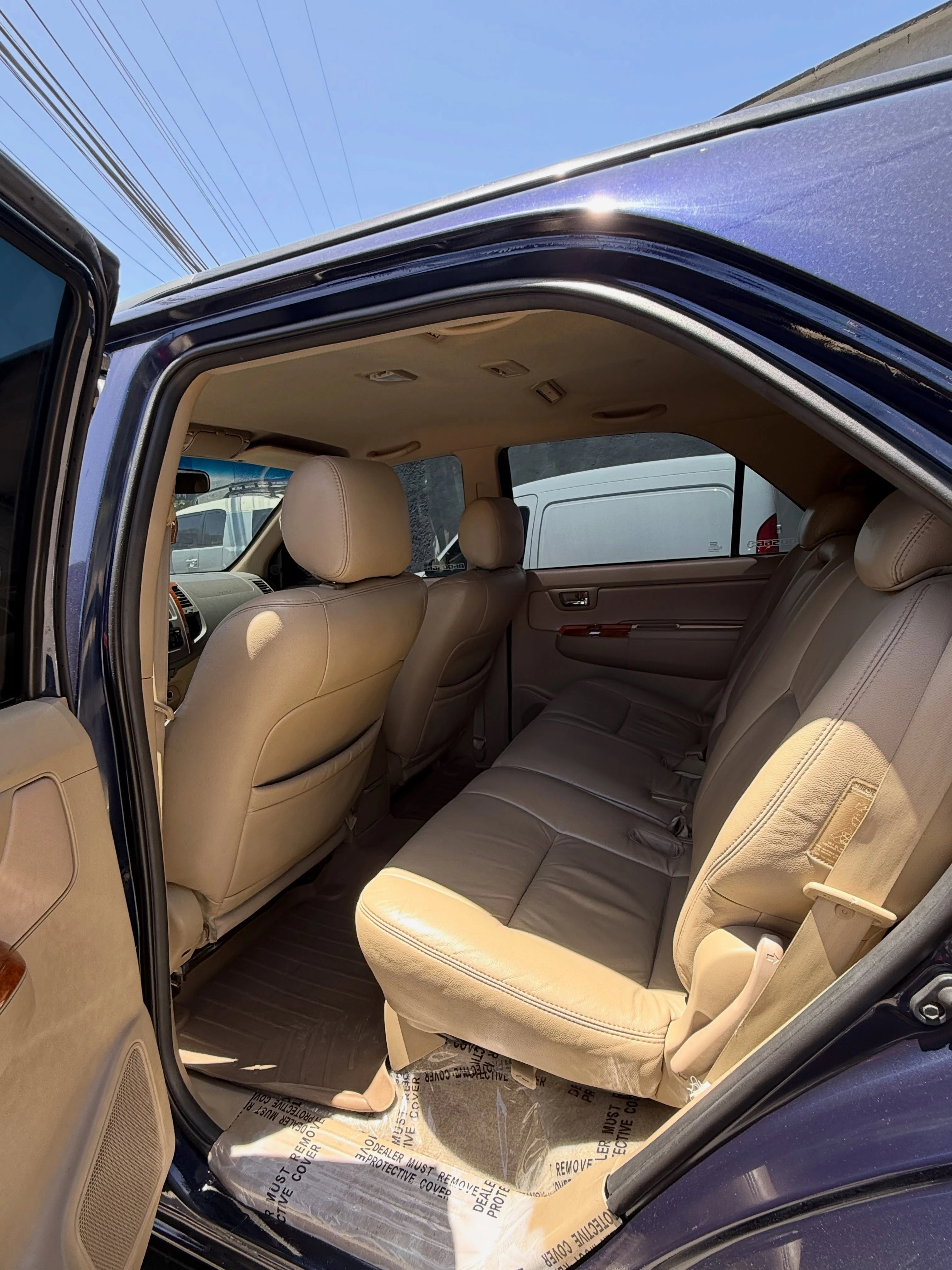 2011 Toyota Fortuner Full — photo 6