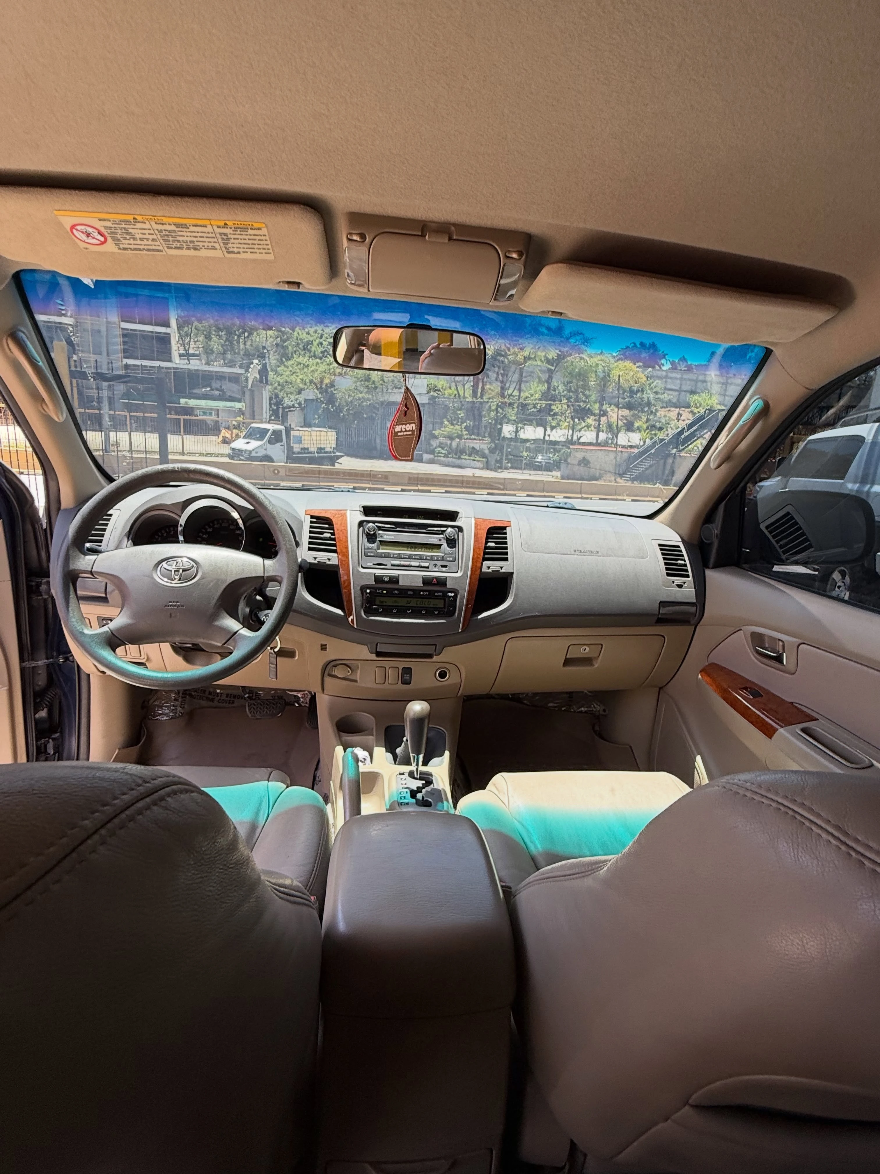 2011 Toyota Fortuner Full — photo 7