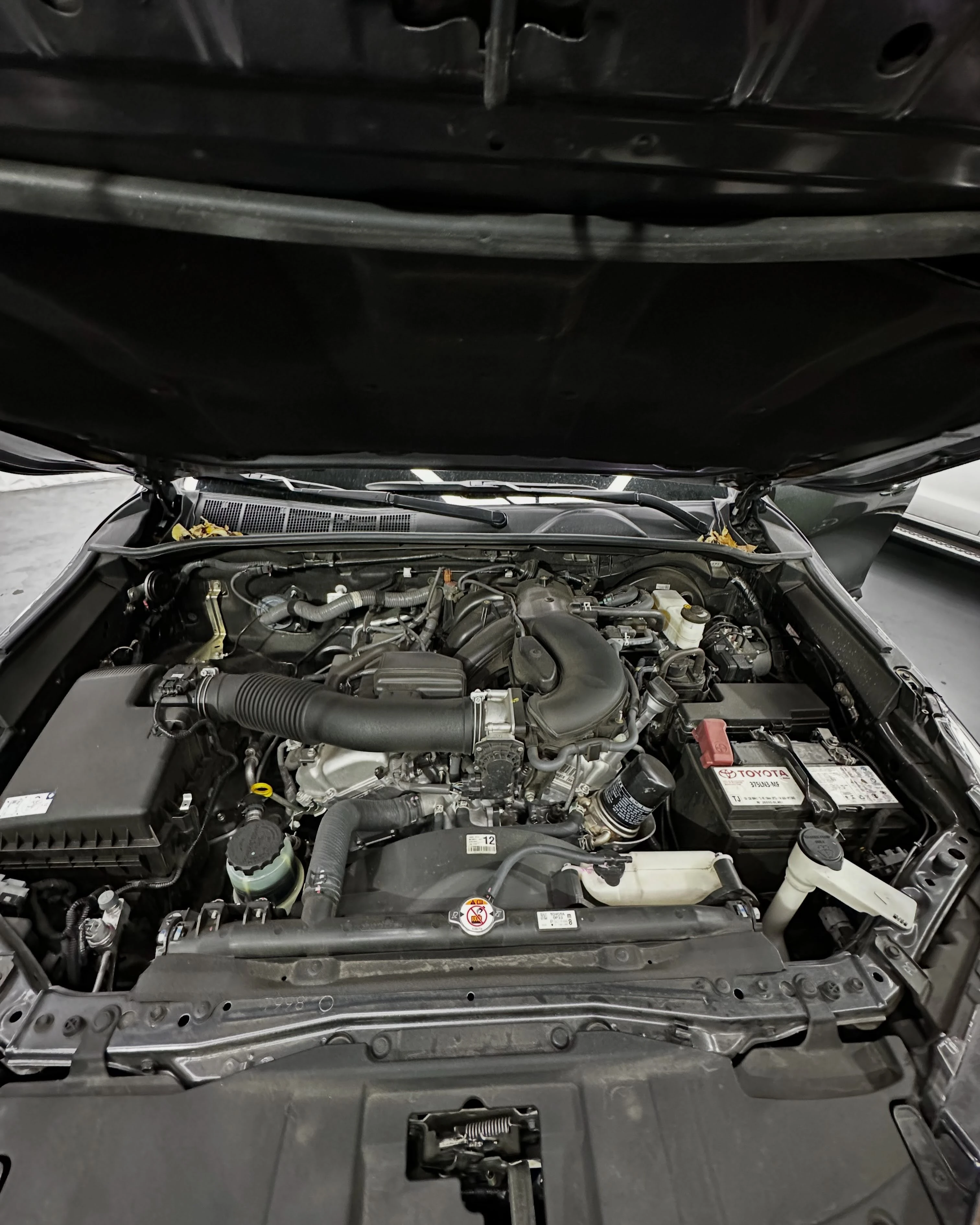 2025 Toyota Hilux SRX — photo 5