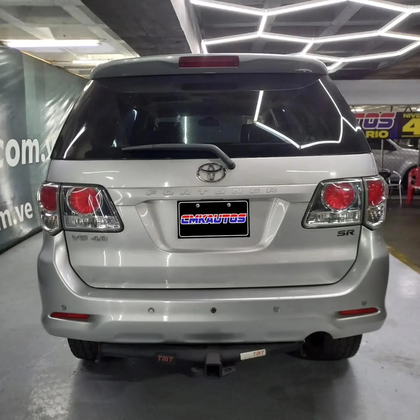 2012 Toyota Previa Cita — photo 4
