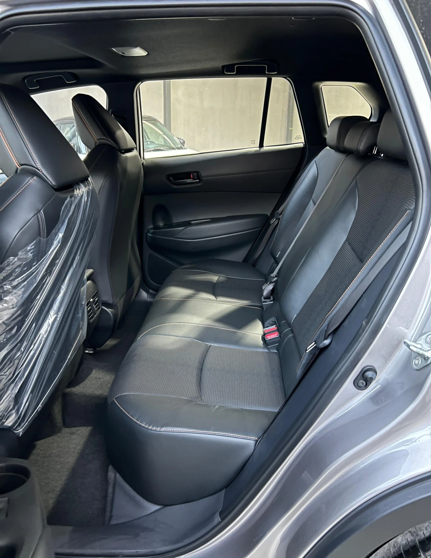 2026 Toyota Corolla Cross Élite — photo 8