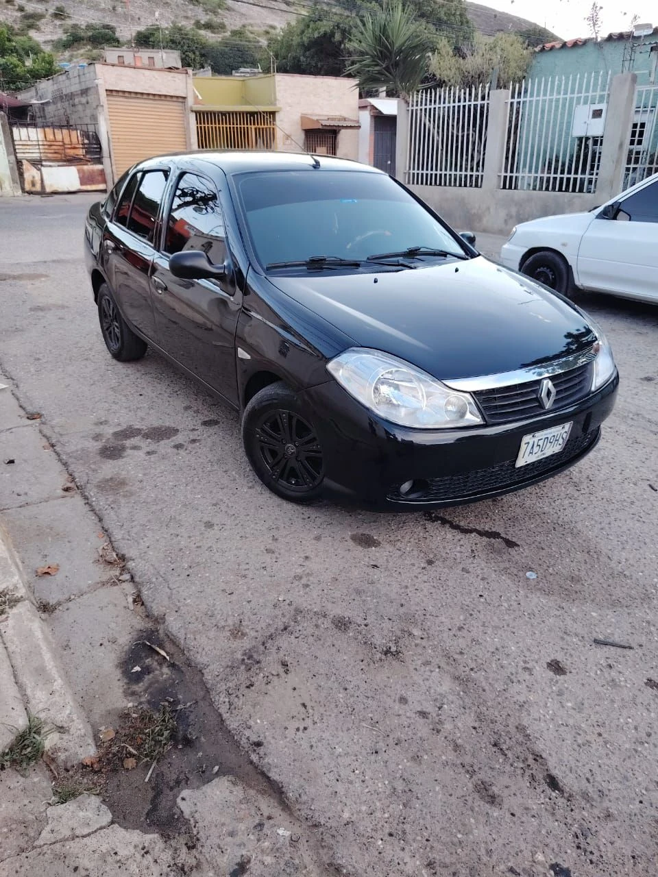 2012 Renault Symbol