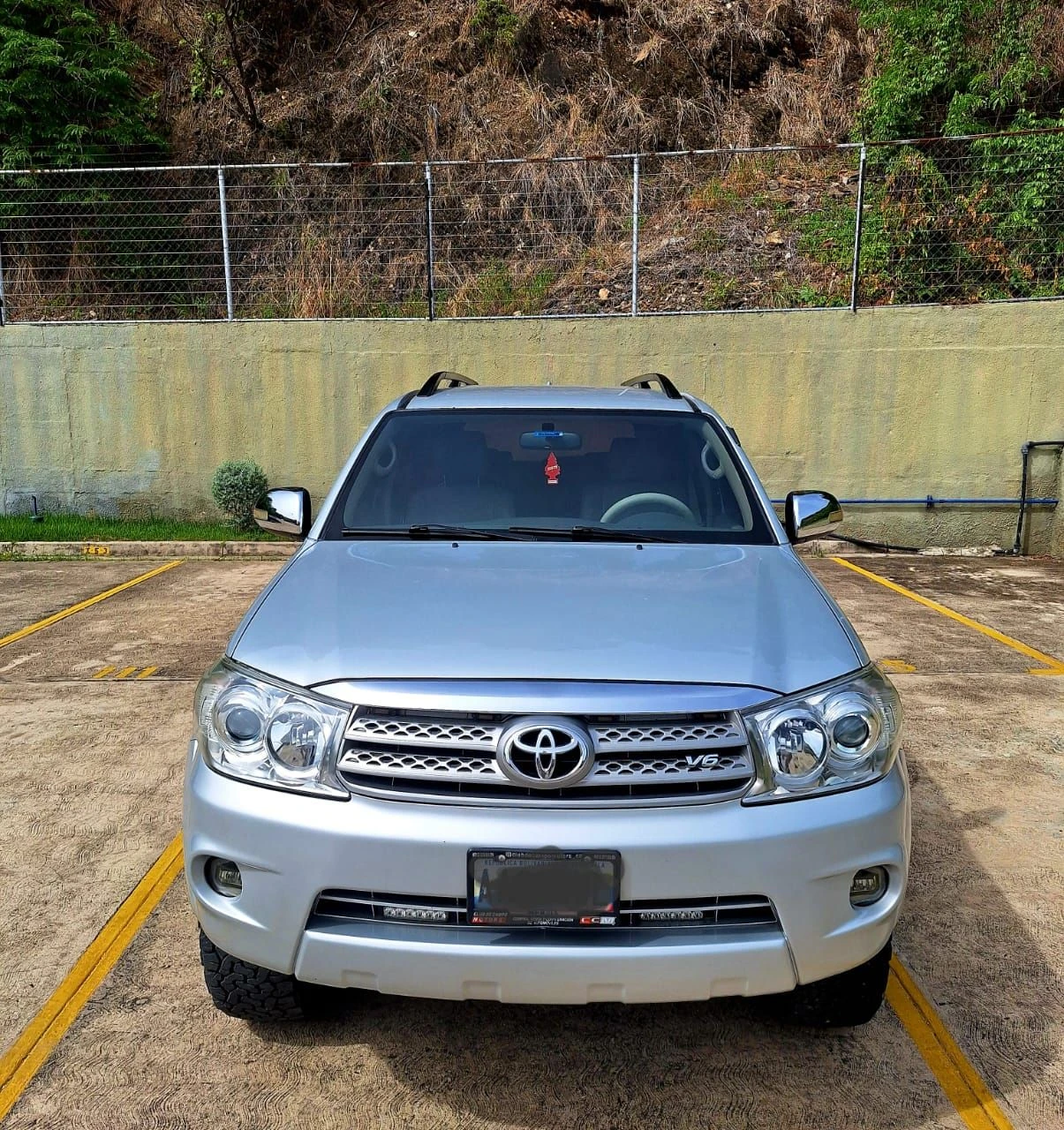 2011 Toyota Fortuner