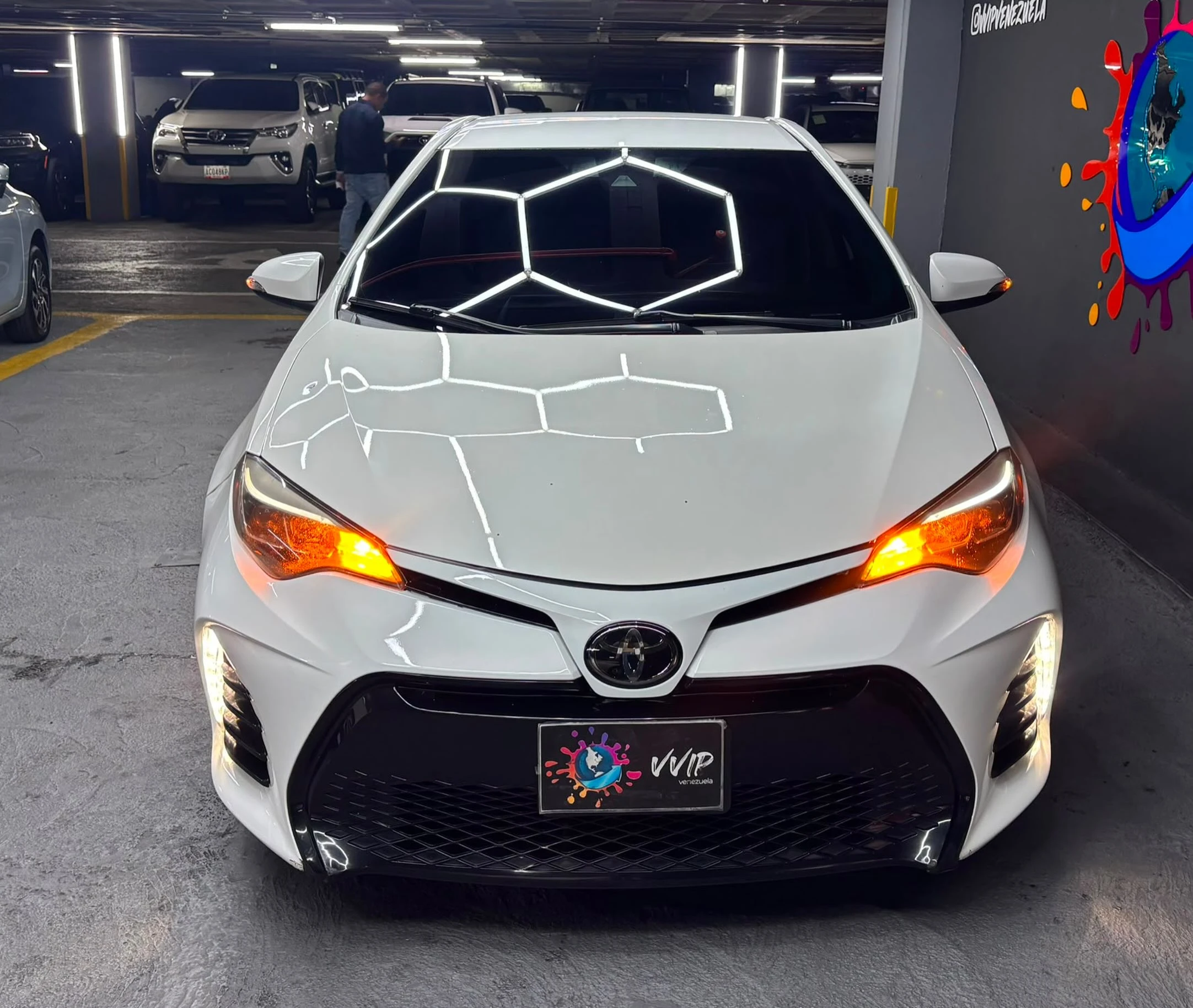 2019 Toyota Corolla SE — photo 2