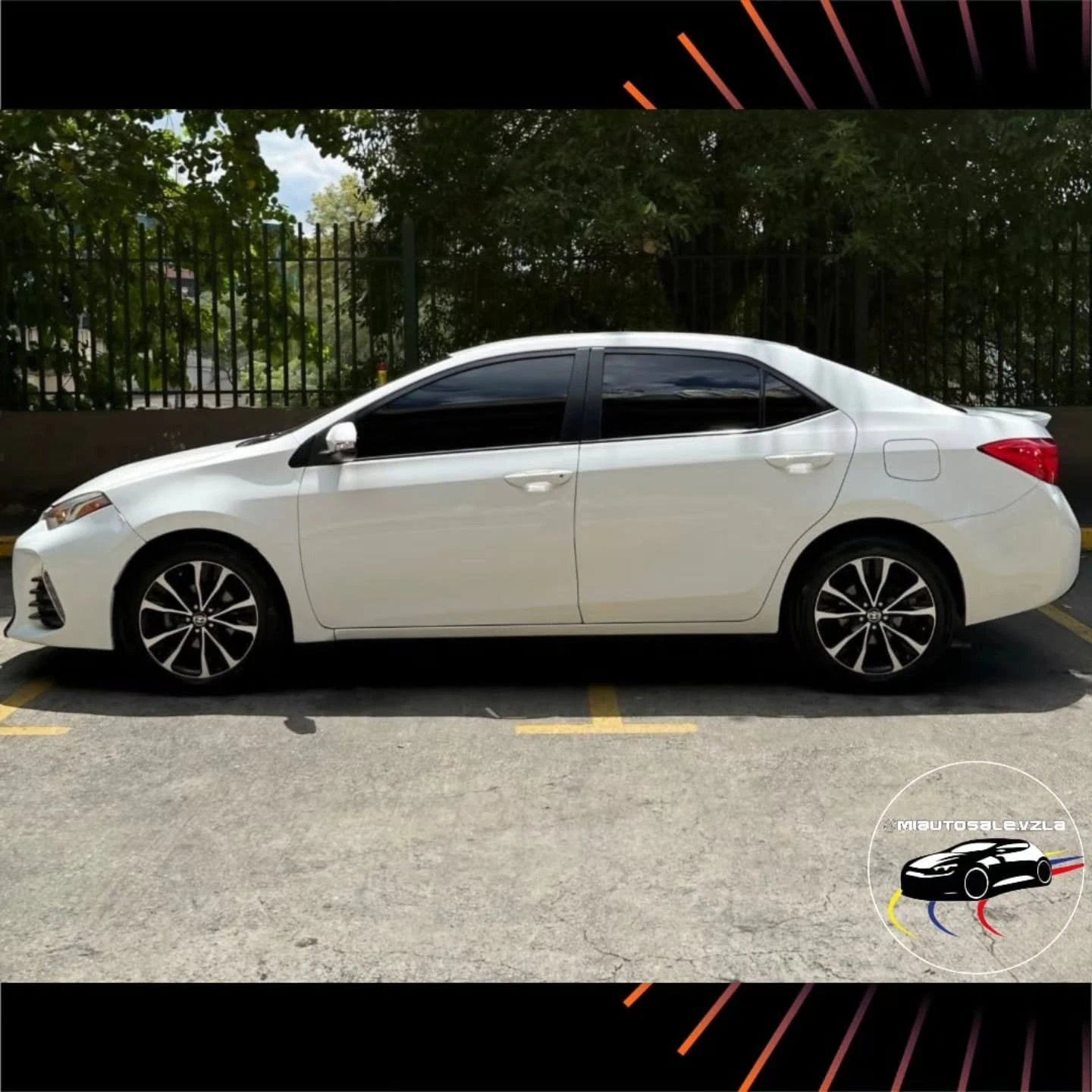 2019 Toyota Corolla SE — photo 6