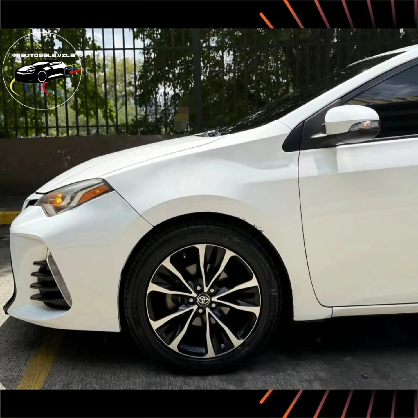 2019 Toyota Corolla SE — photo 8