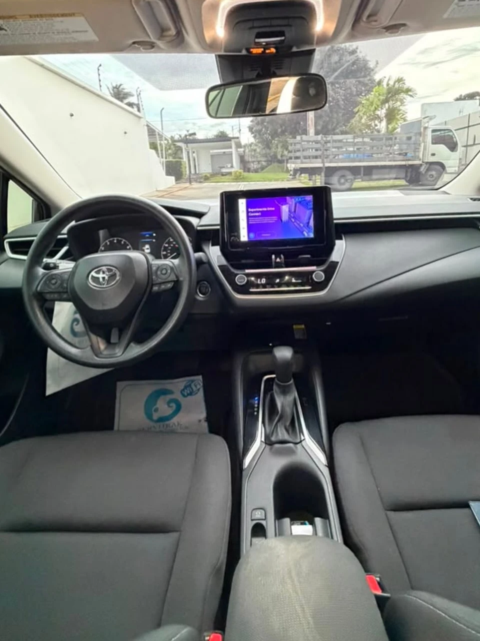 2025 Toyota Corolla LE 2025 (AMERICANO)! — foto 3
