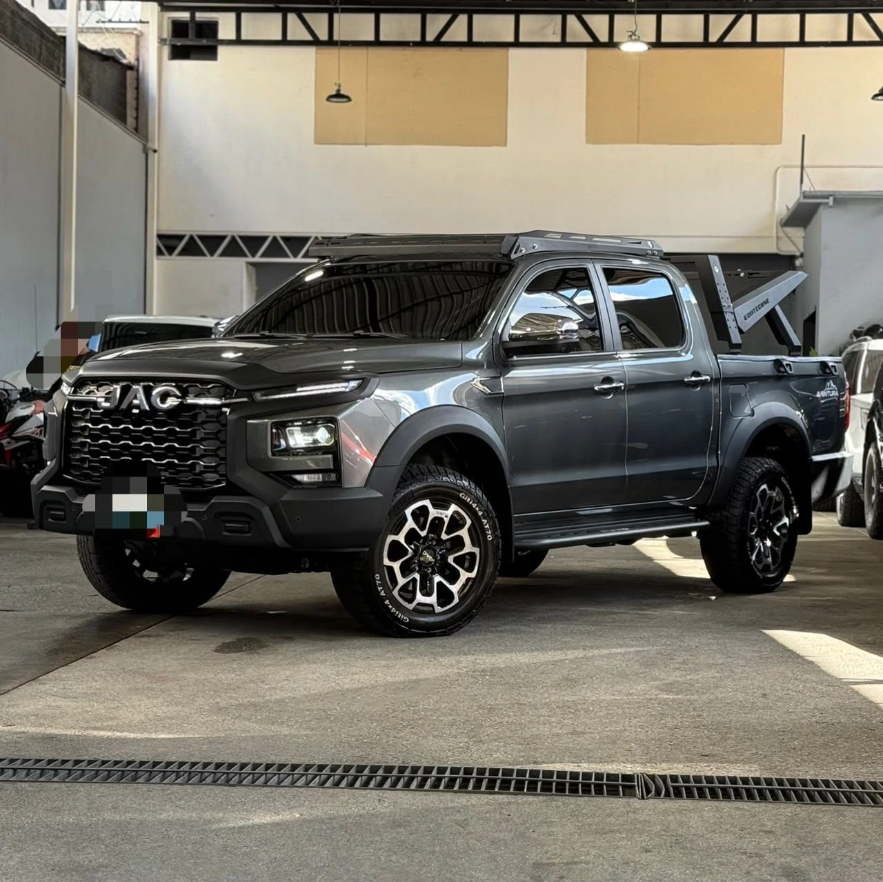 2026 JAC T9