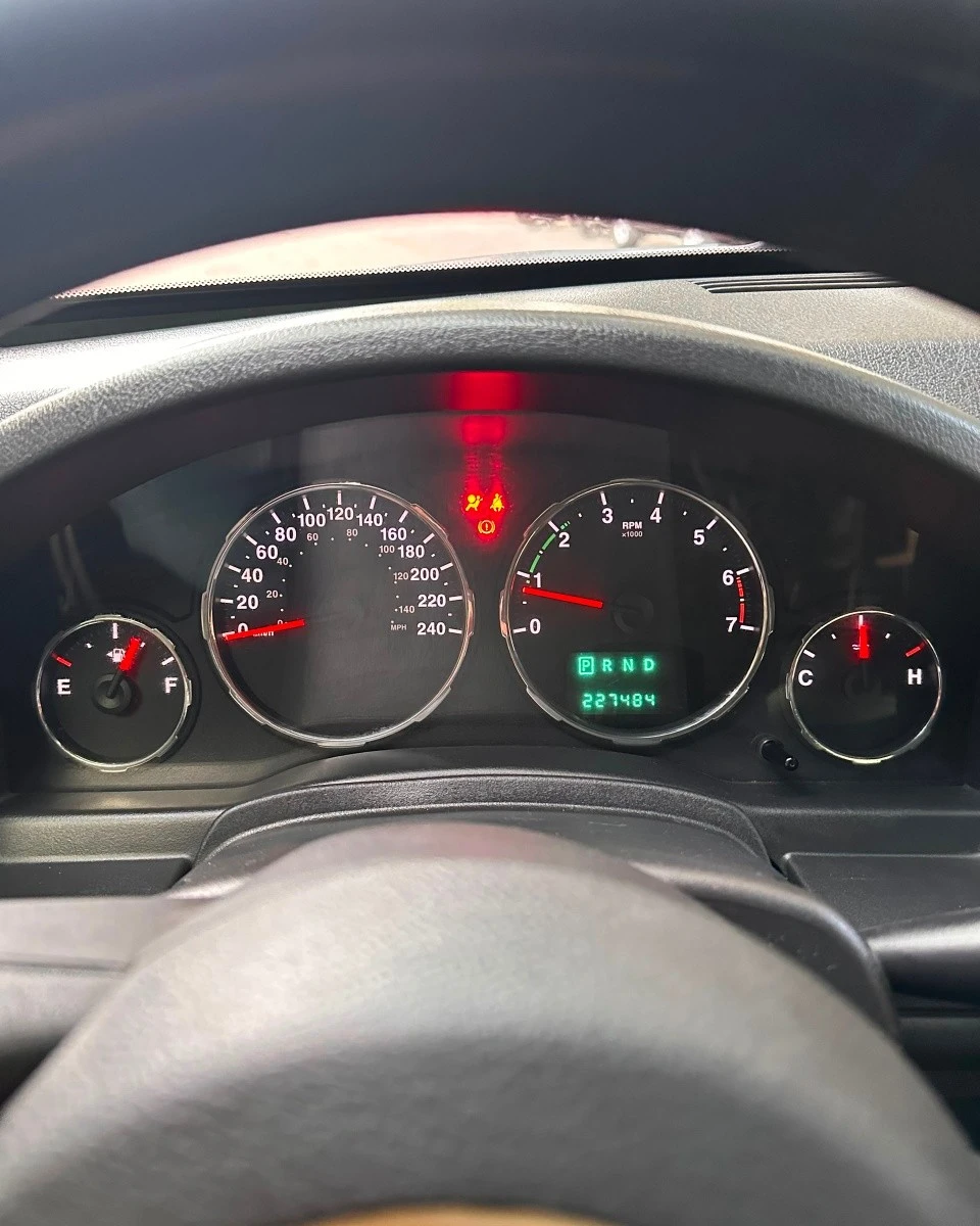2011 Jeep Cherokee Kk — foto 8
