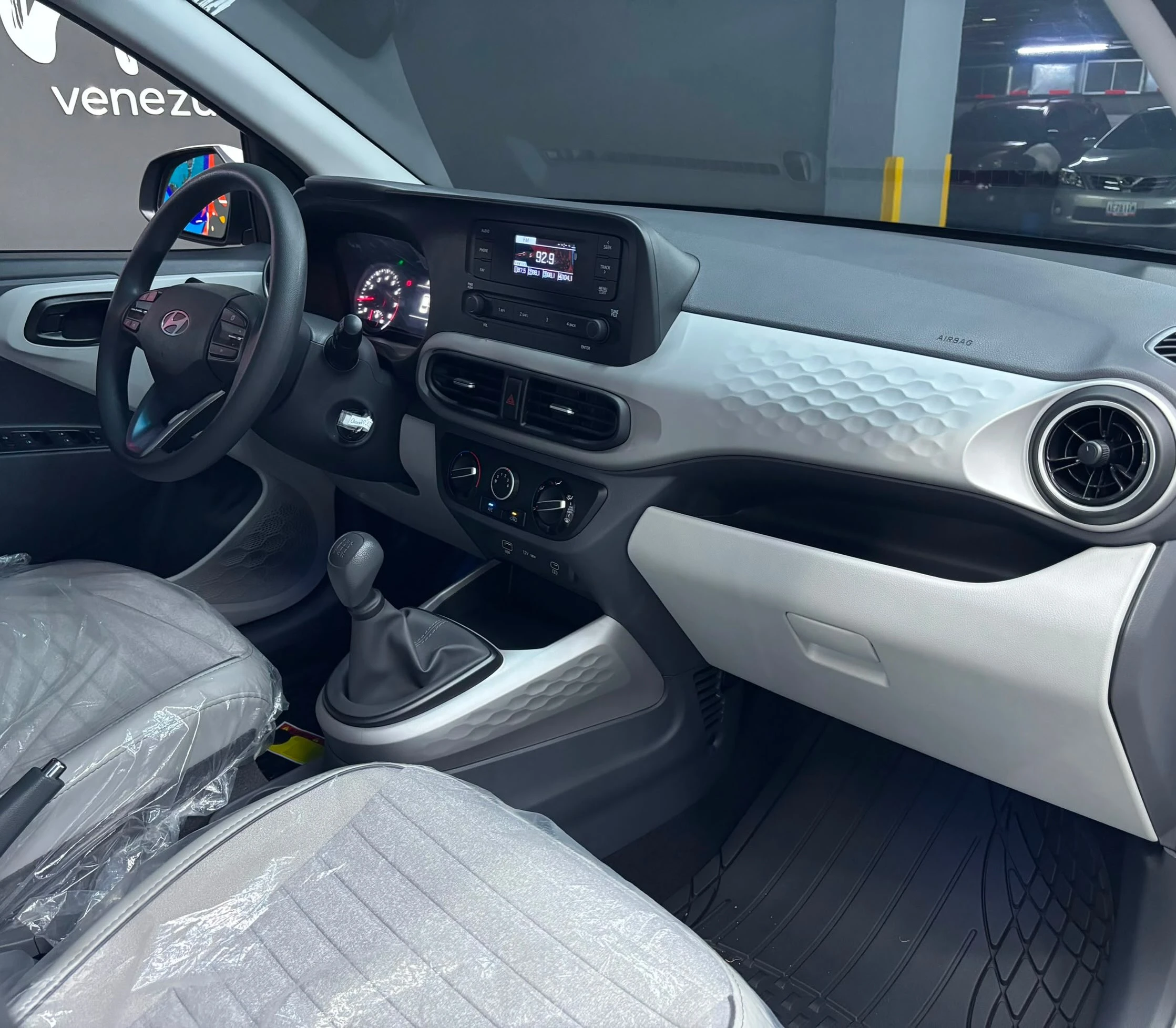 2025 Hyundai Grand i10 — foto 9