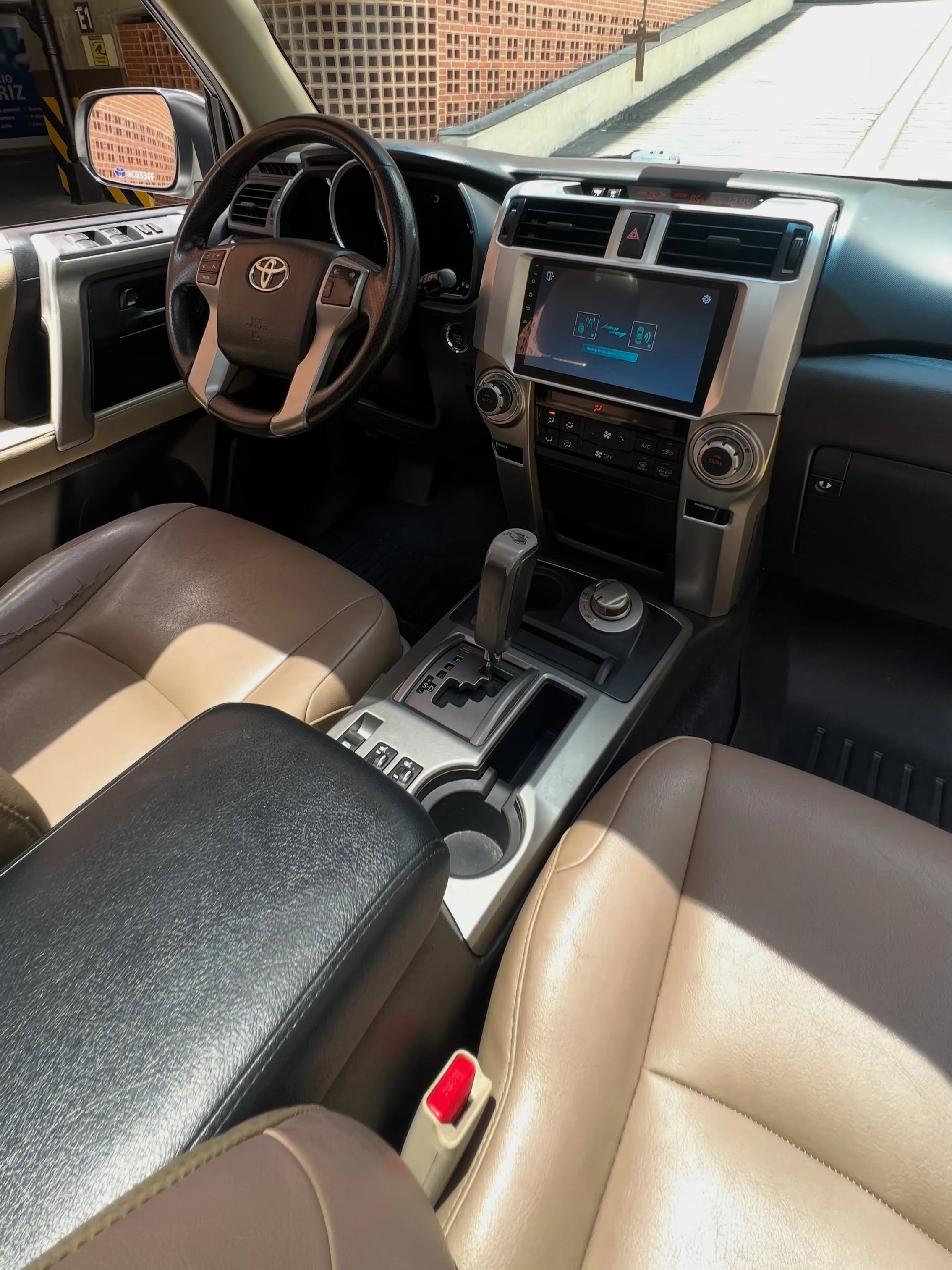 2013 Toyota 4Runner Limited — foto 11
