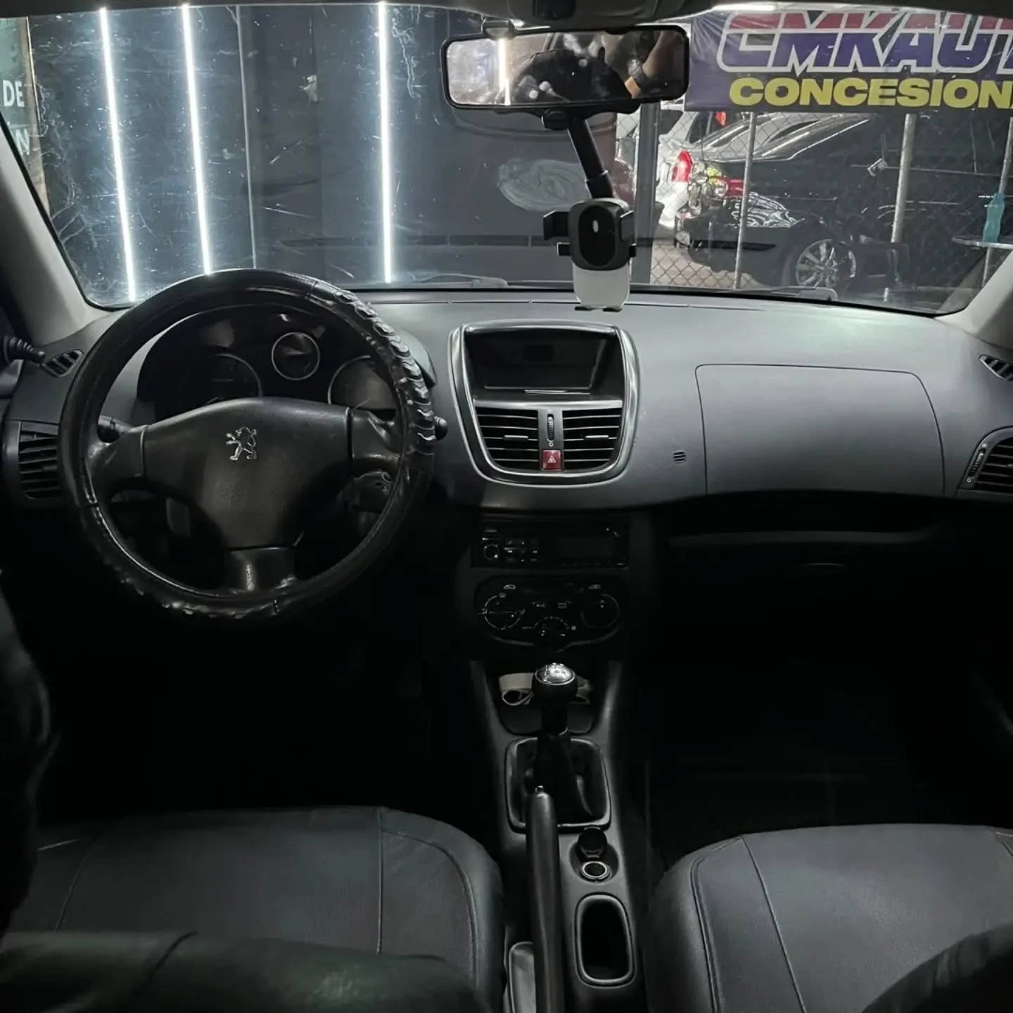 2012 Peugeot 207 Compact — foto 7