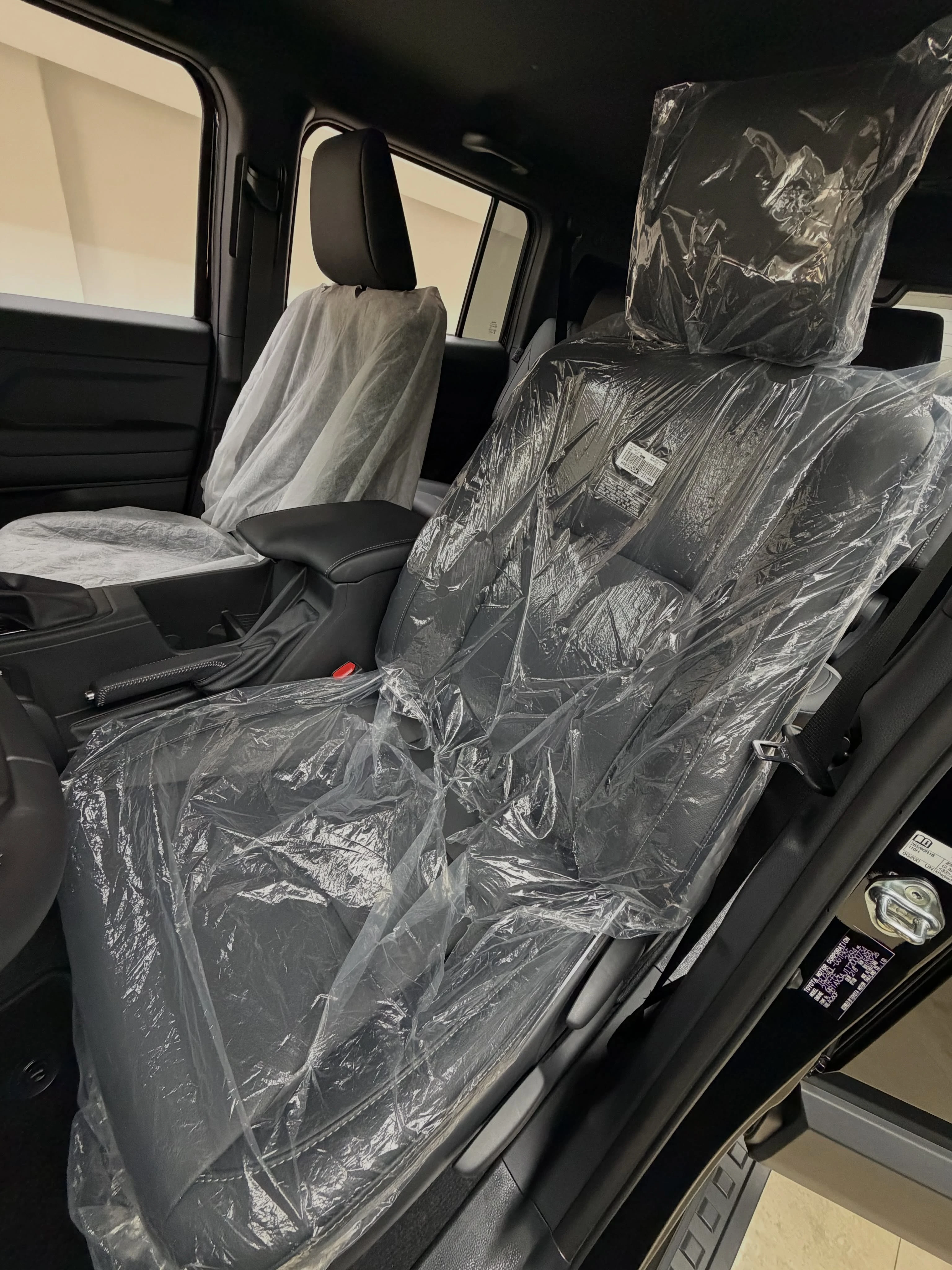 2026 Toyota FJ Cruiser WX — foto 8