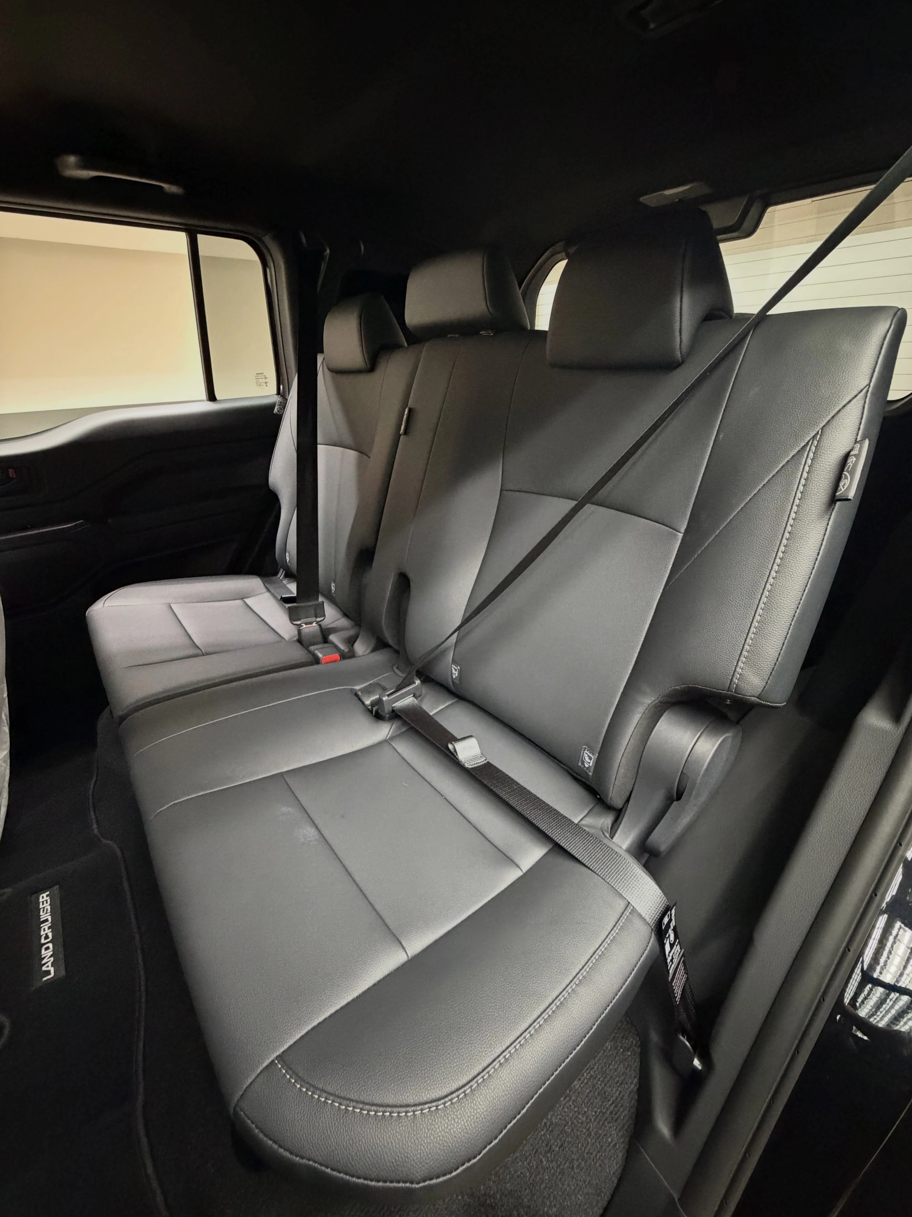 2026 Toyota FJ Cruiser WX — foto 9