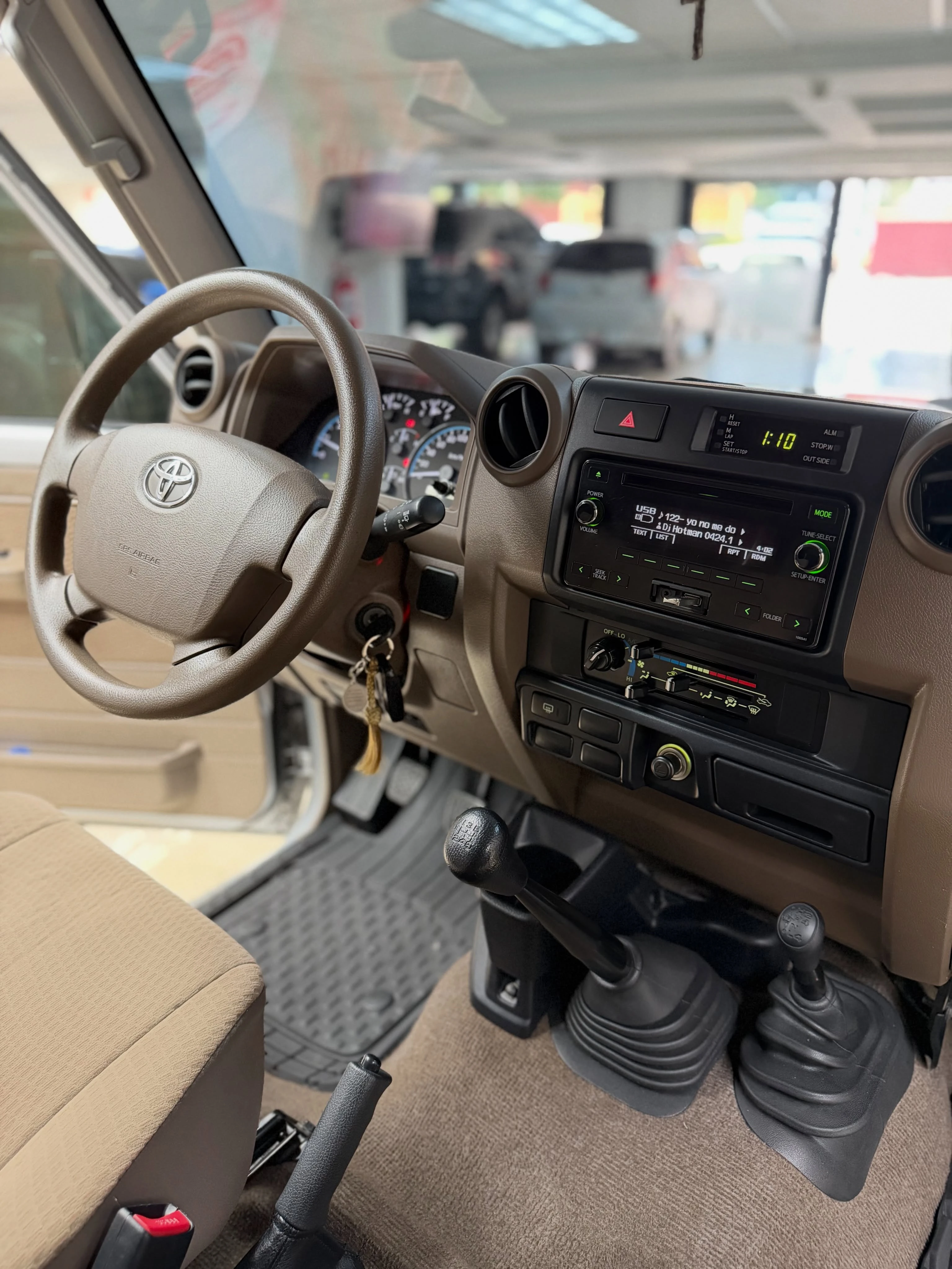 2019 Toyota Macho LX — foto 5