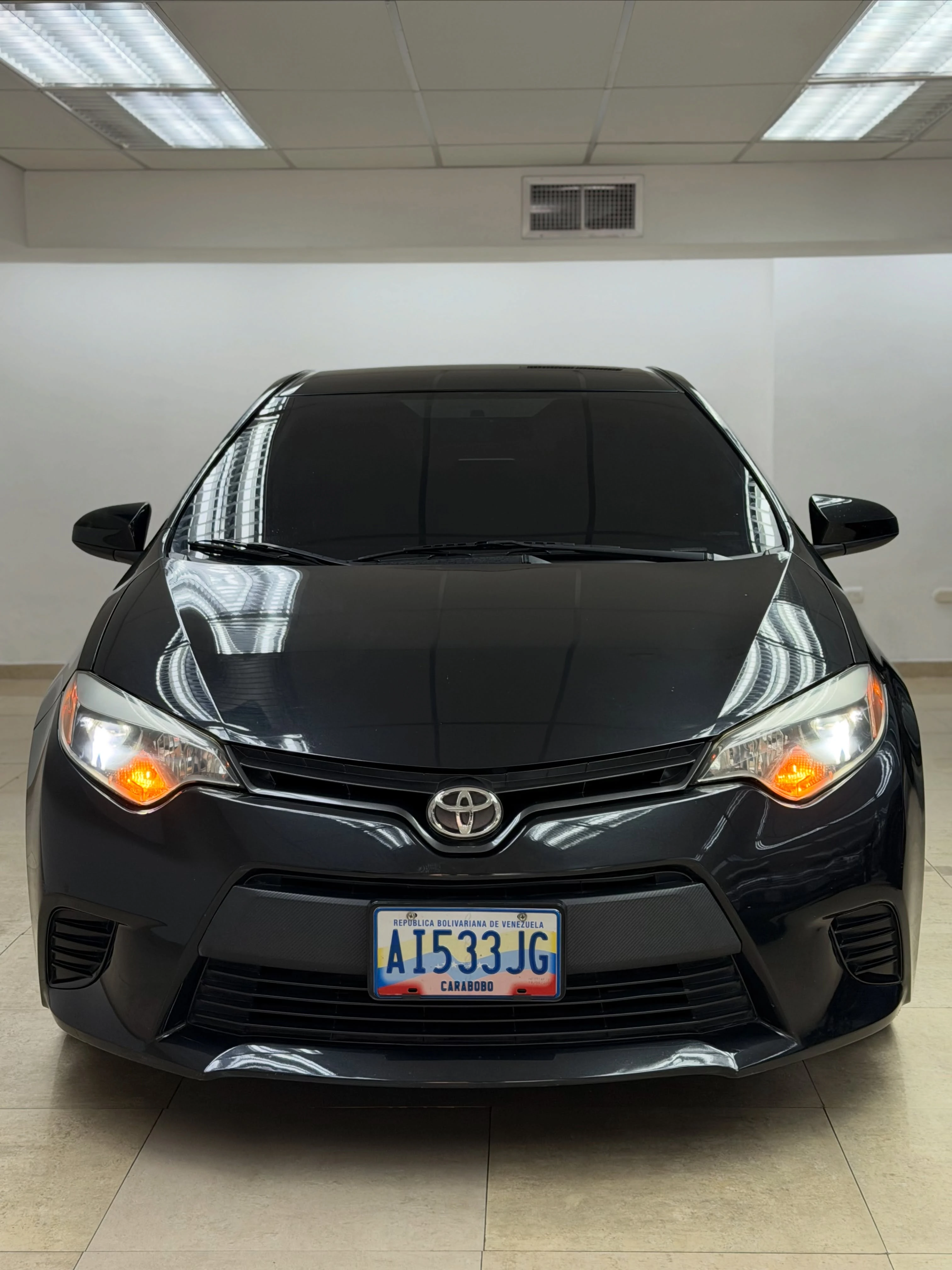 2015 Toyota Corolla LE — foto 2