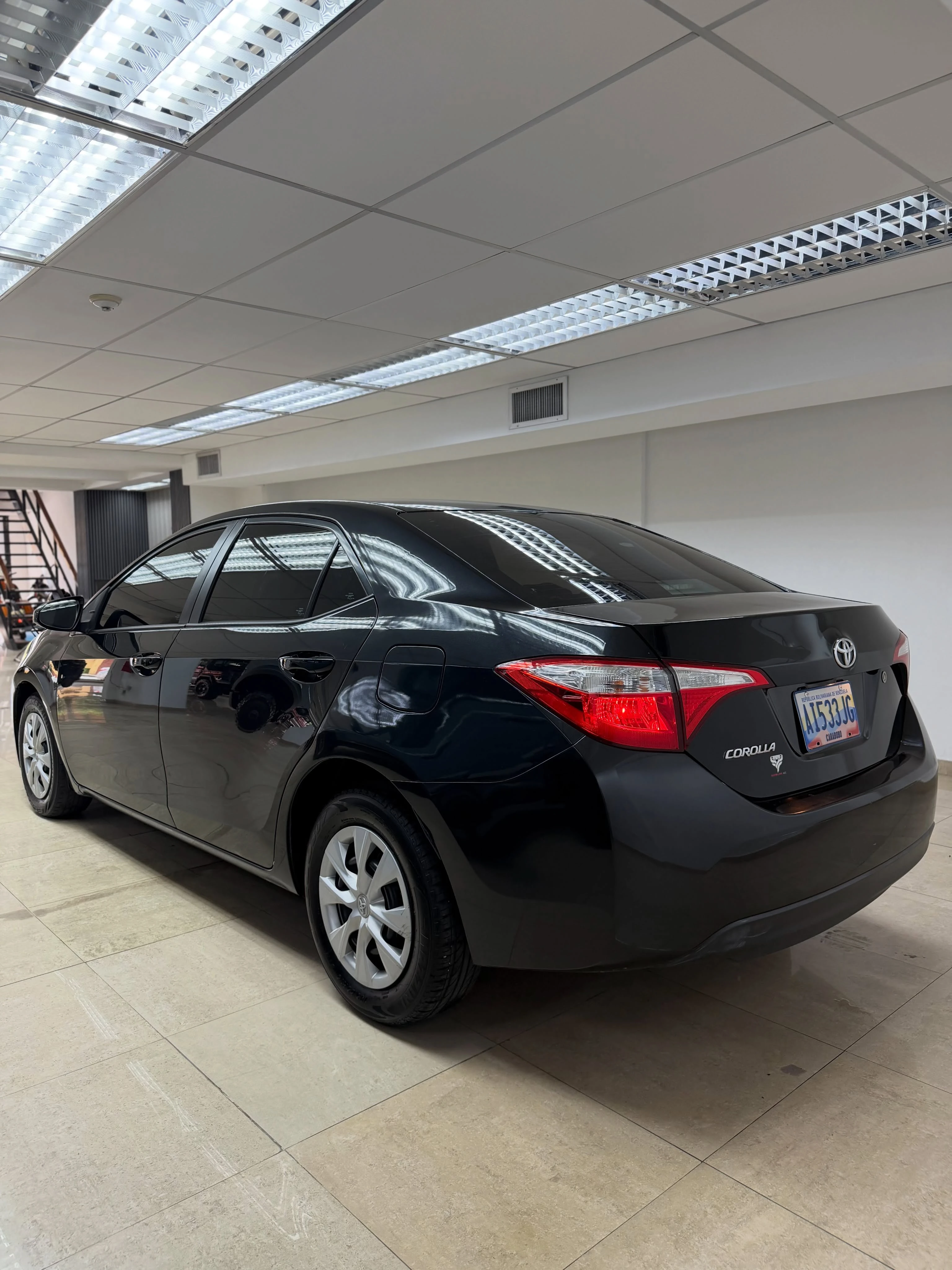 2015 Toyota Corolla LE — foto 3