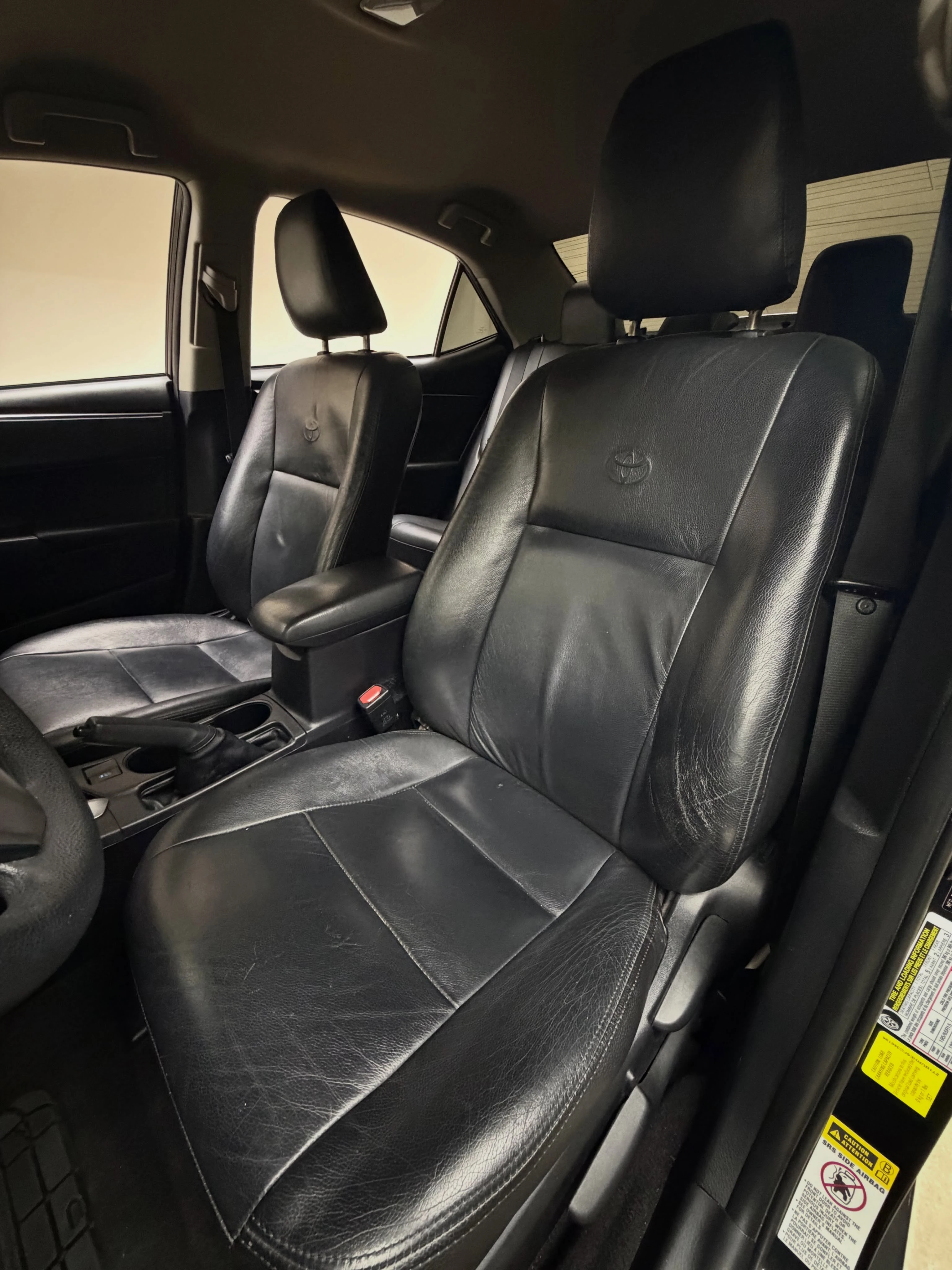 2015 Toyota Corolla LE — foto 6