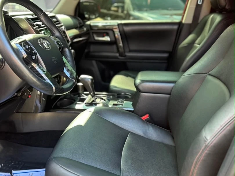 2015 Toyota 4Runner TRD PRO — foto 4