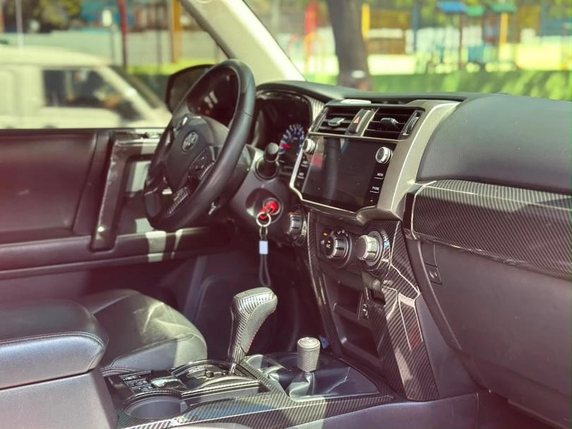 2015 Toyota 4Runner TRD PRO — foto 9