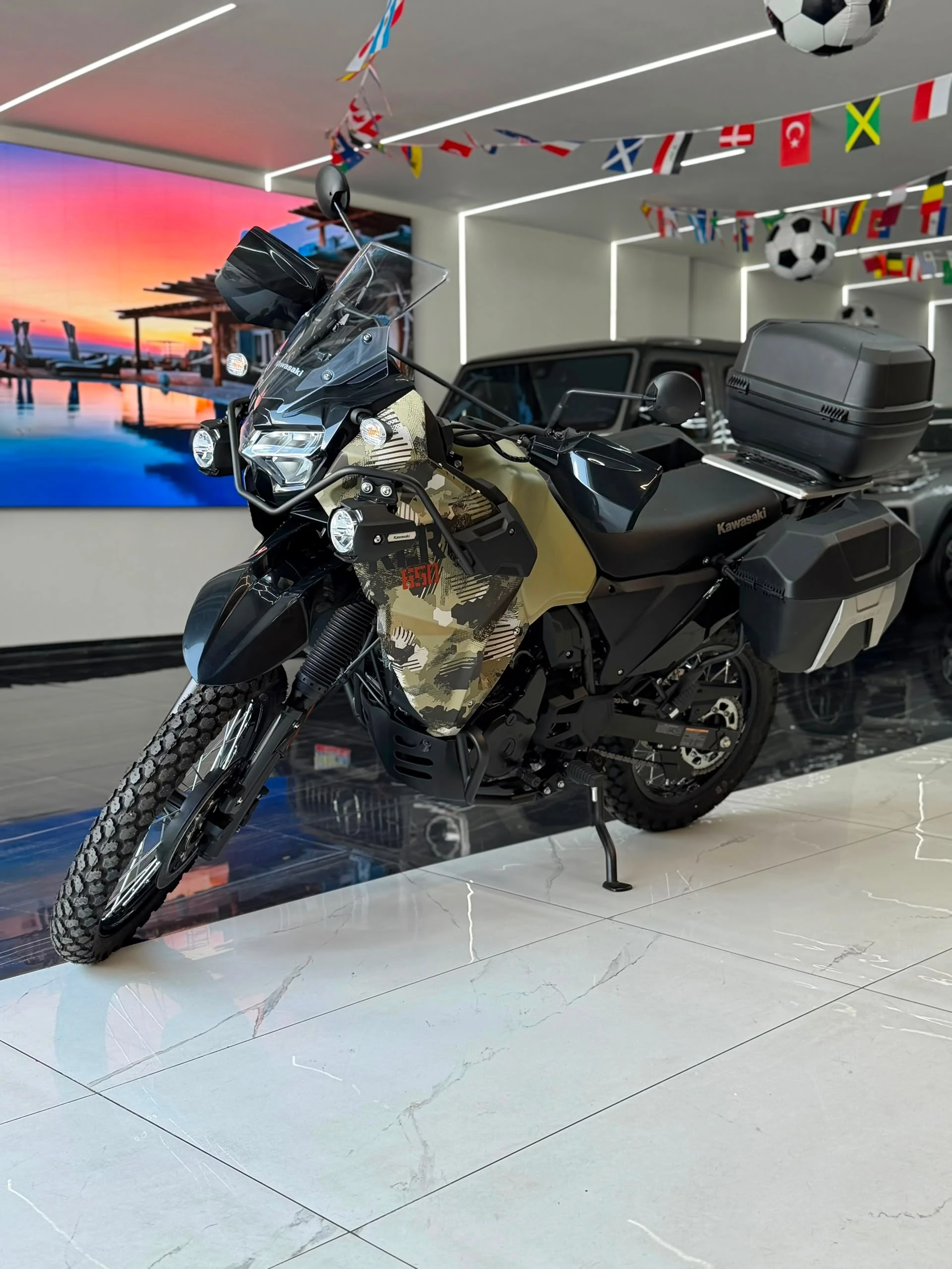 2026 Kawasaki KLR 650 ADVENTURE — foto 3