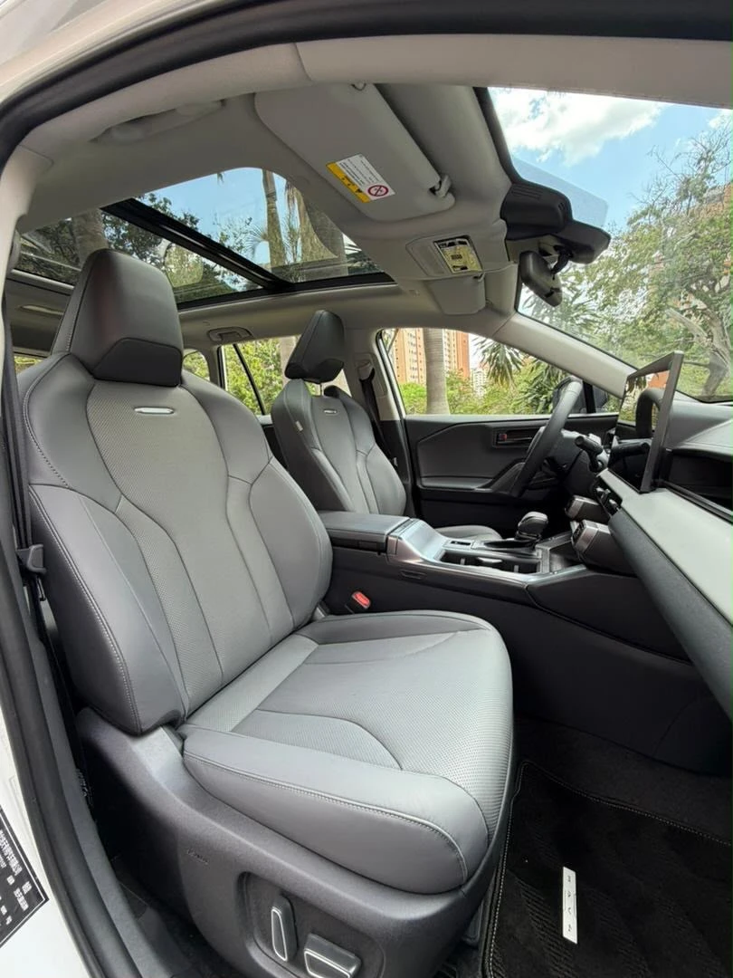 2026 Toyota RAV4 2026 (0 KM / — foto 4