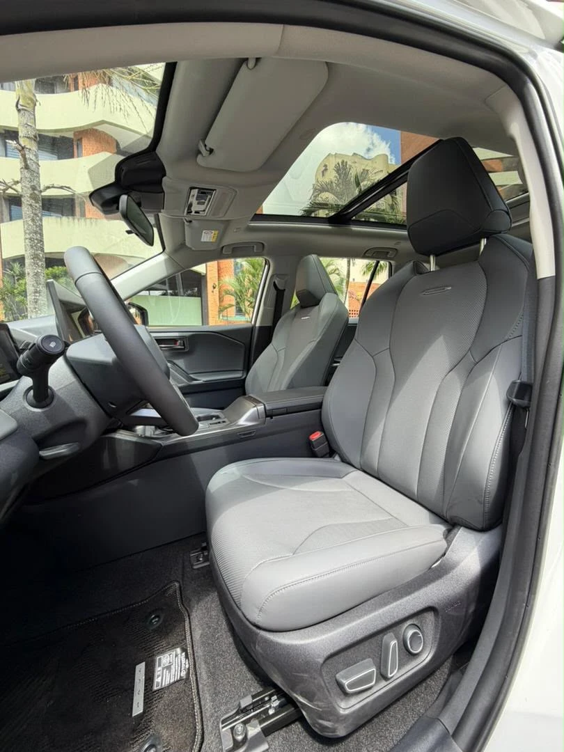 2026 Toyota RAV4 2026 (0 KM / — foto 3