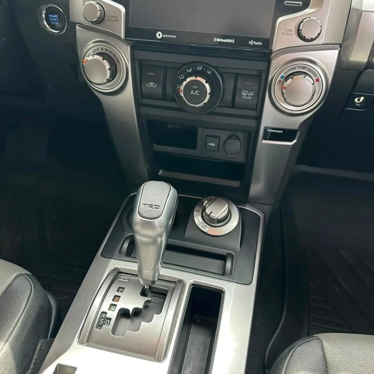 2022 Toyota 4Runner SR5 — foto 2