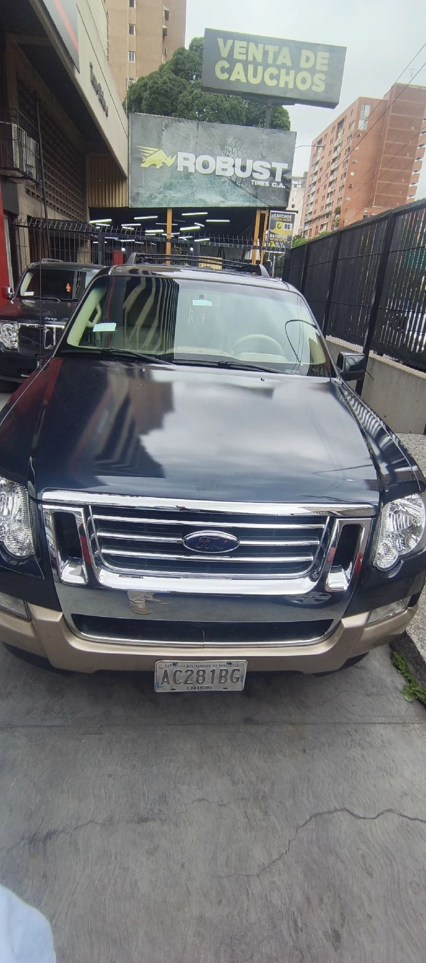 2009 Ford Explorer Eddie bauer