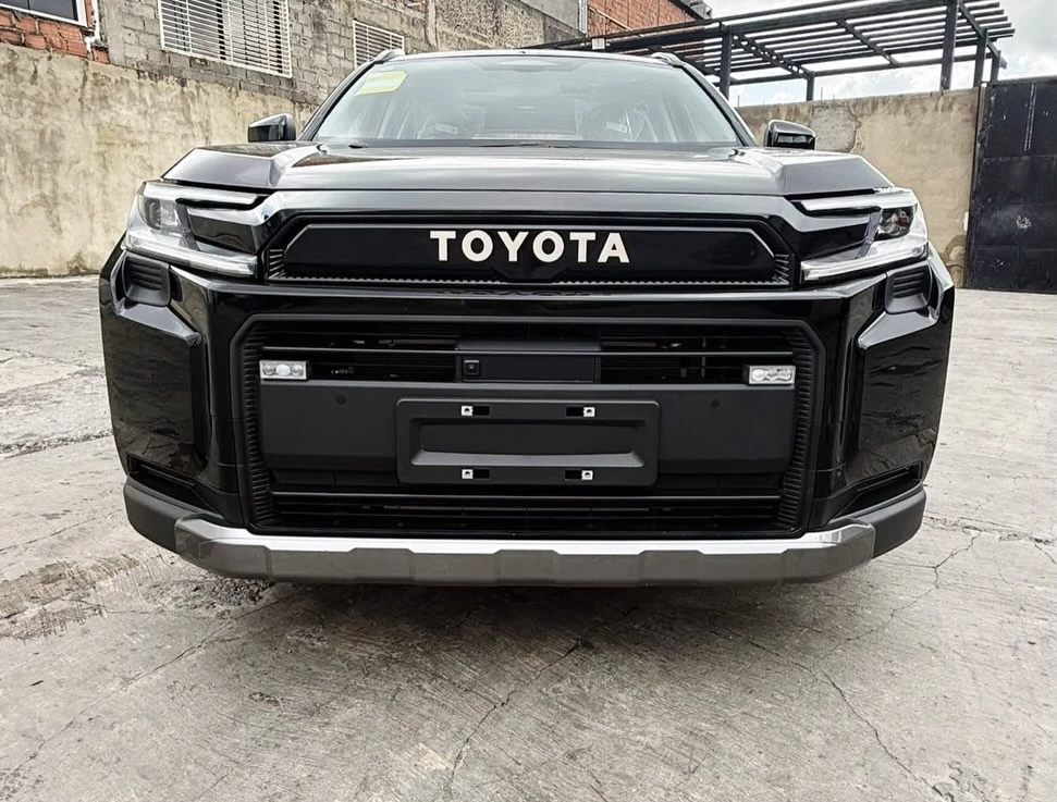 2026 Toyota RAV4 2026 full equipo — foto 2