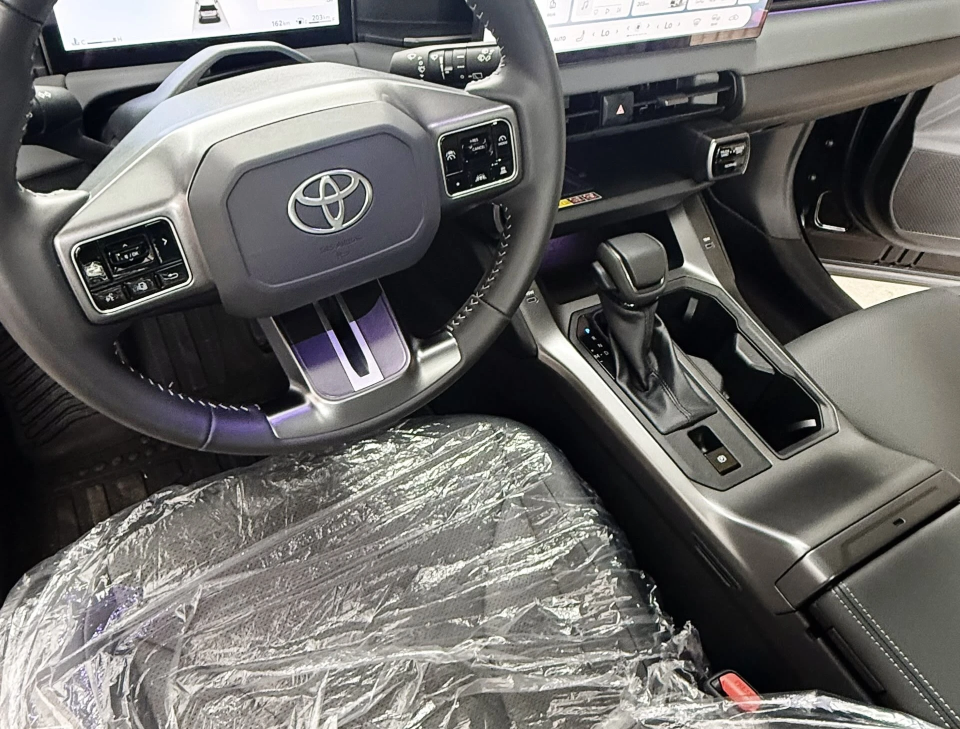 2026 Toyota RAV4 2026 full equipo — foto 3